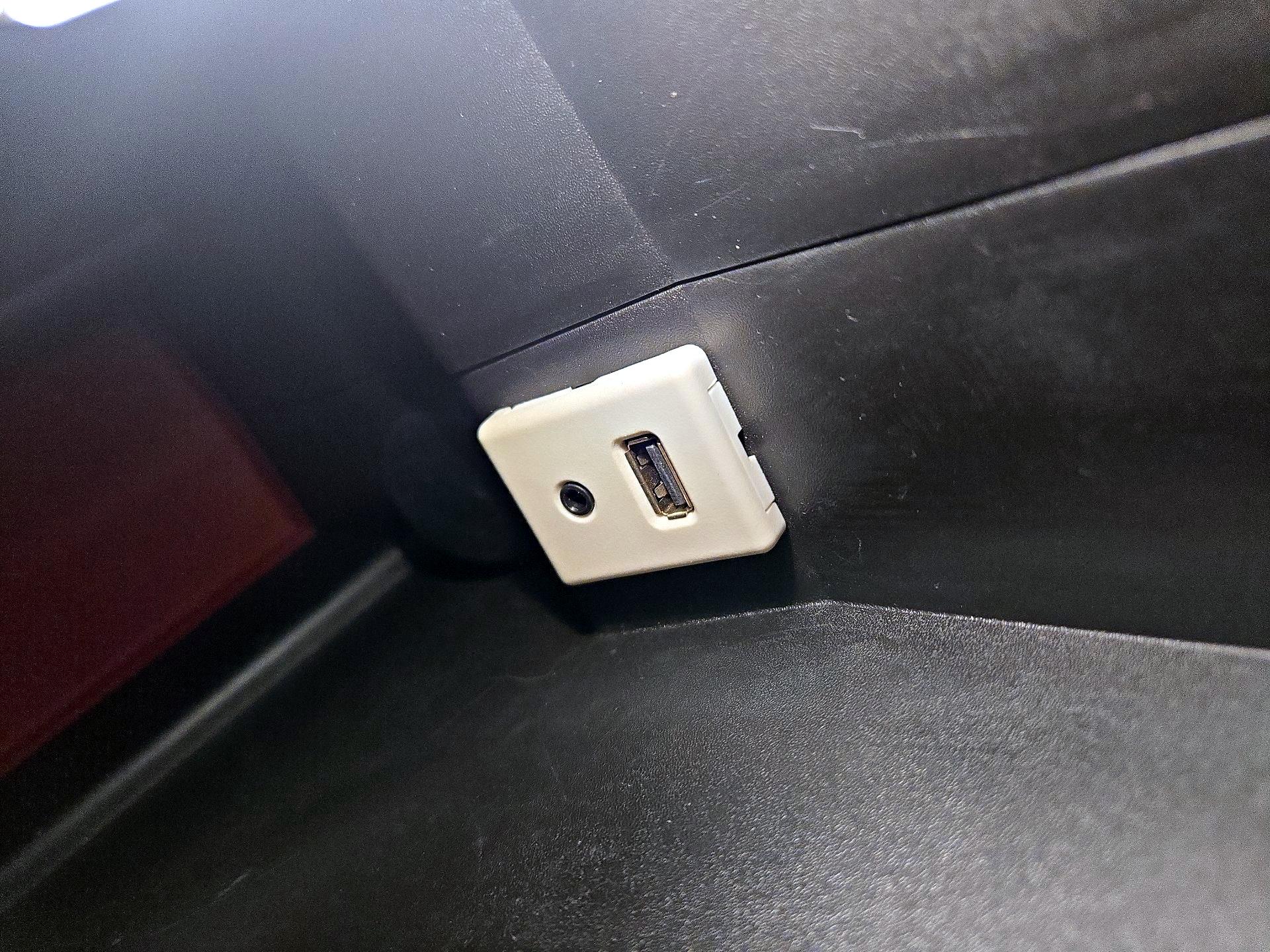 Thumbnail: 2016 GMC Terrain - 17