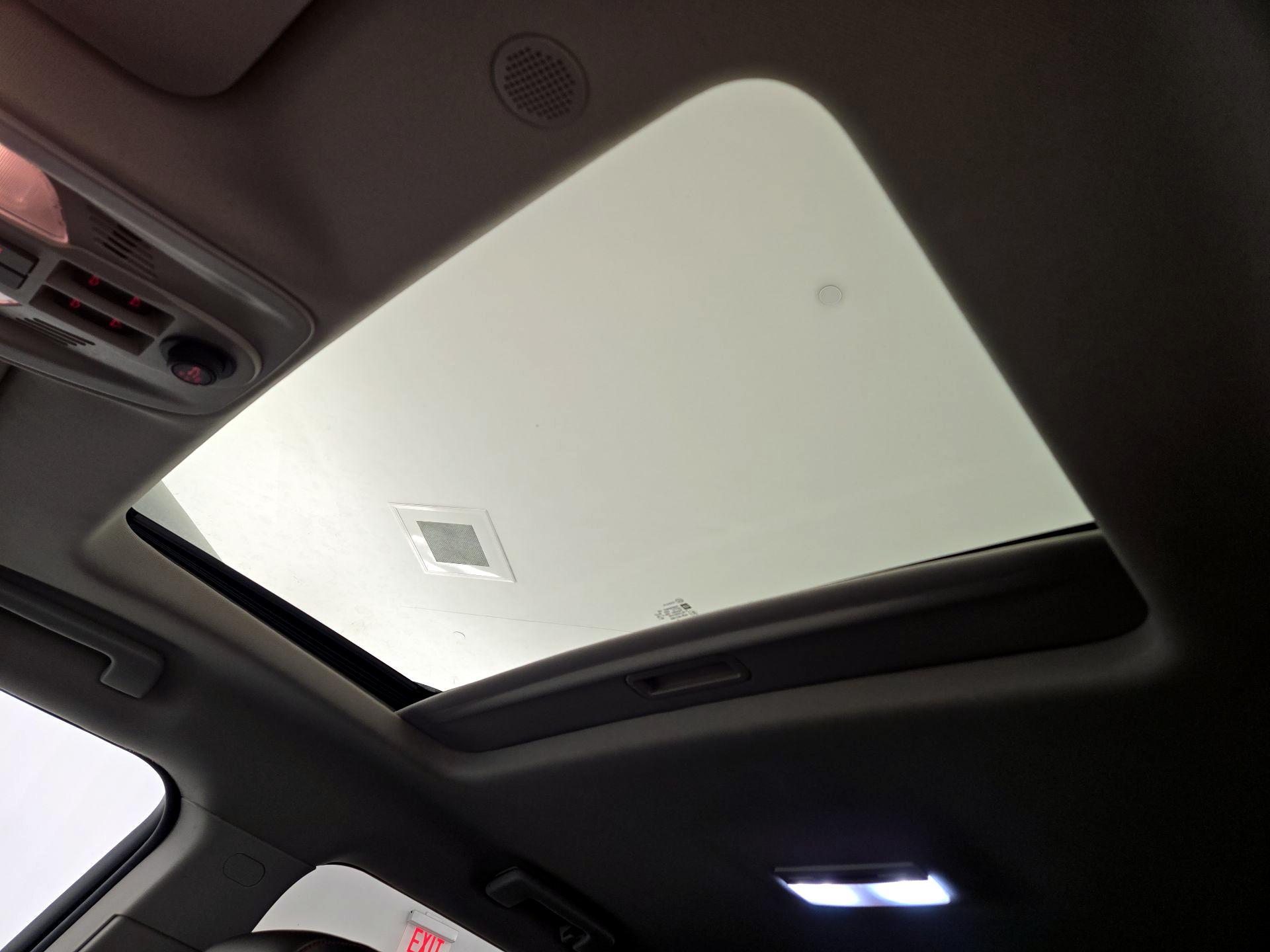 Thumbnail: 2016 GMC Terrain - 18