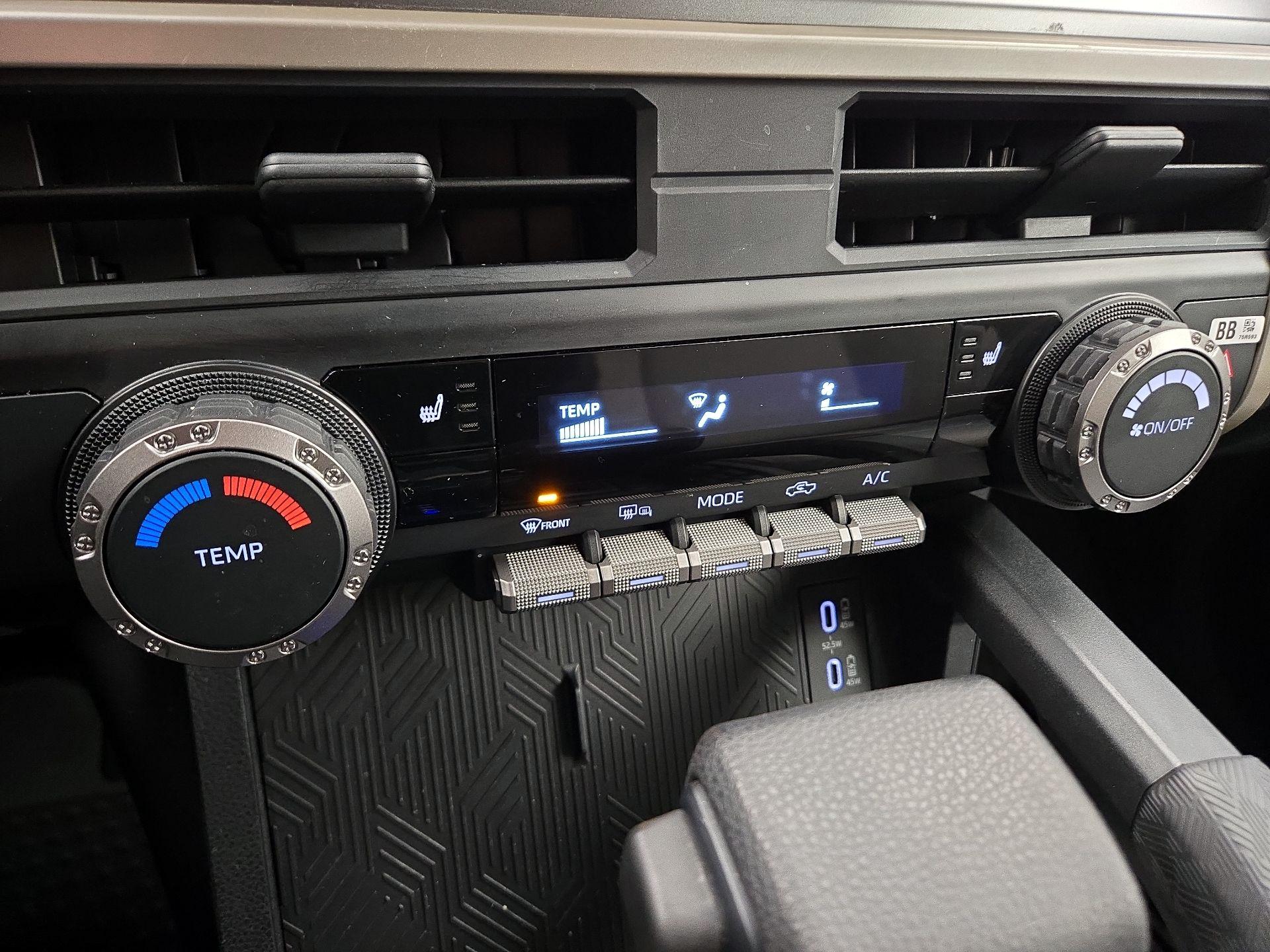 Thumbnail: 2024 Toyota Tacoma - 16