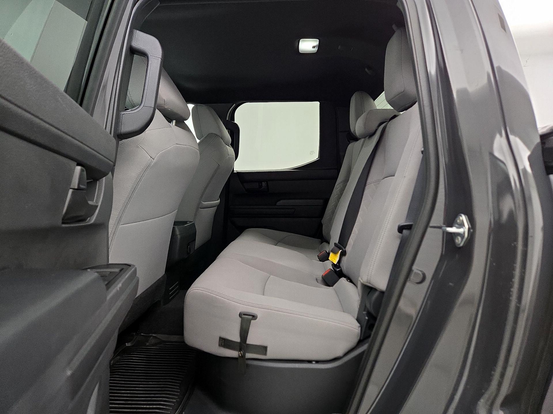 Thumbnail: 2024 Toyota Tacoma - 19