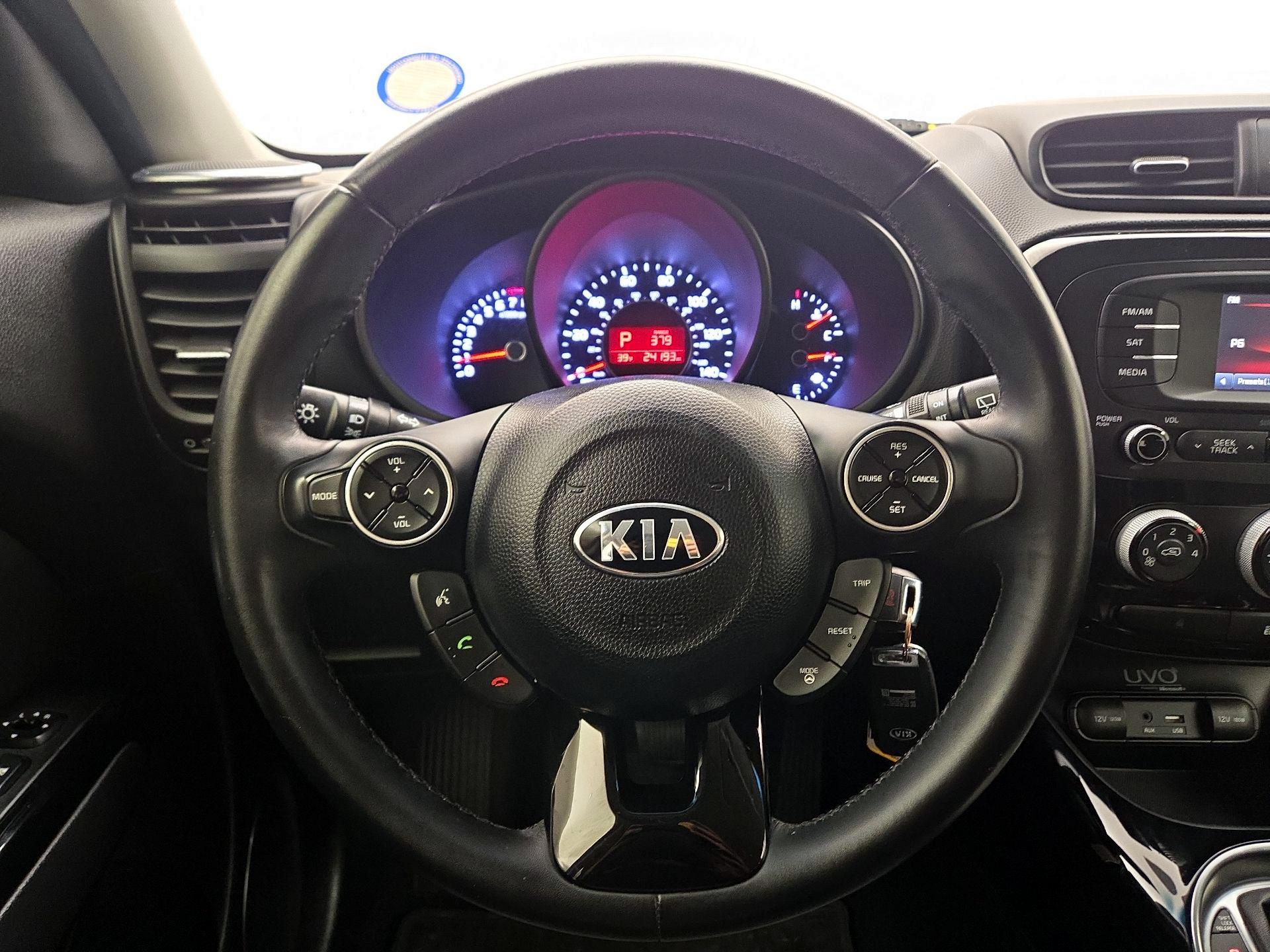 Thumbnail: 2016 Kia Soul - 10