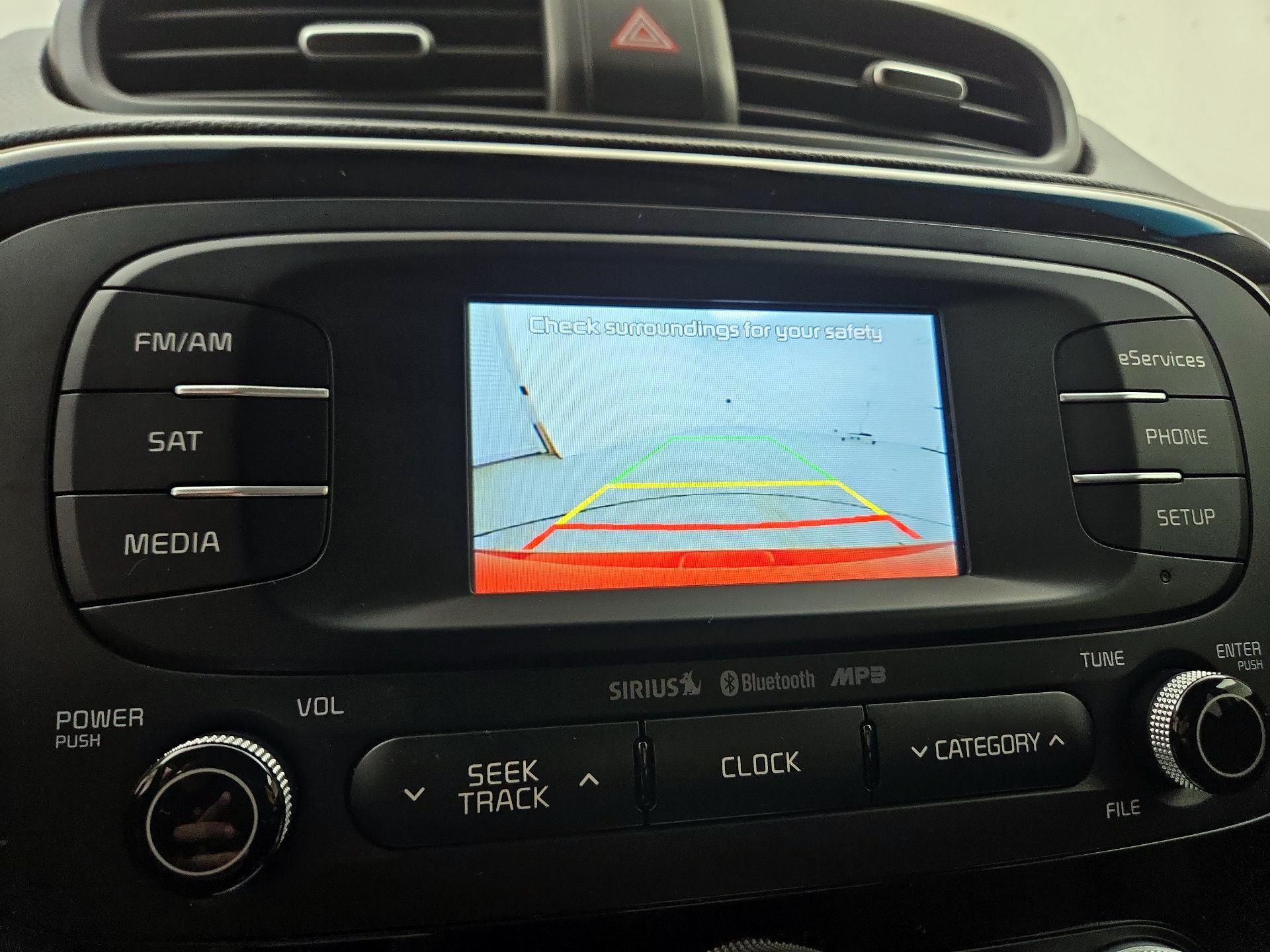 Thumbnail: 2016 Kia Soul - 14