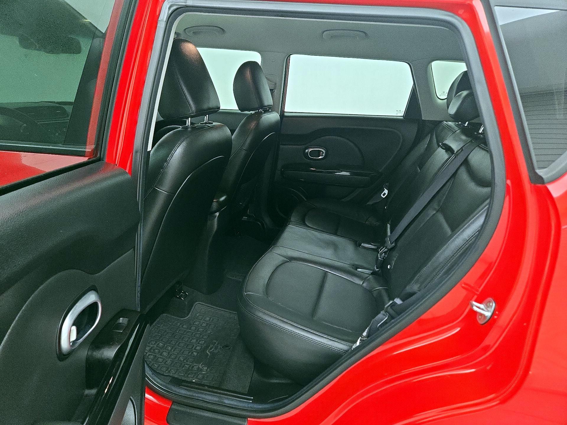 Thumbnail: 2016 Kia Soul - 19