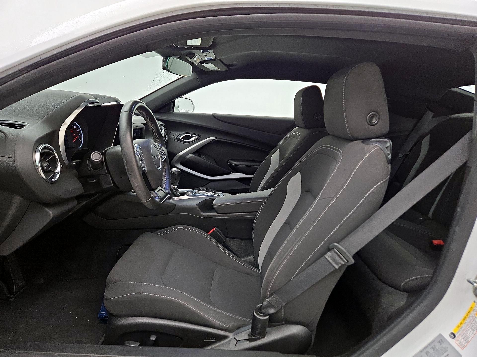 Thumbnail: 2020 Chevrolet Camaro - 11