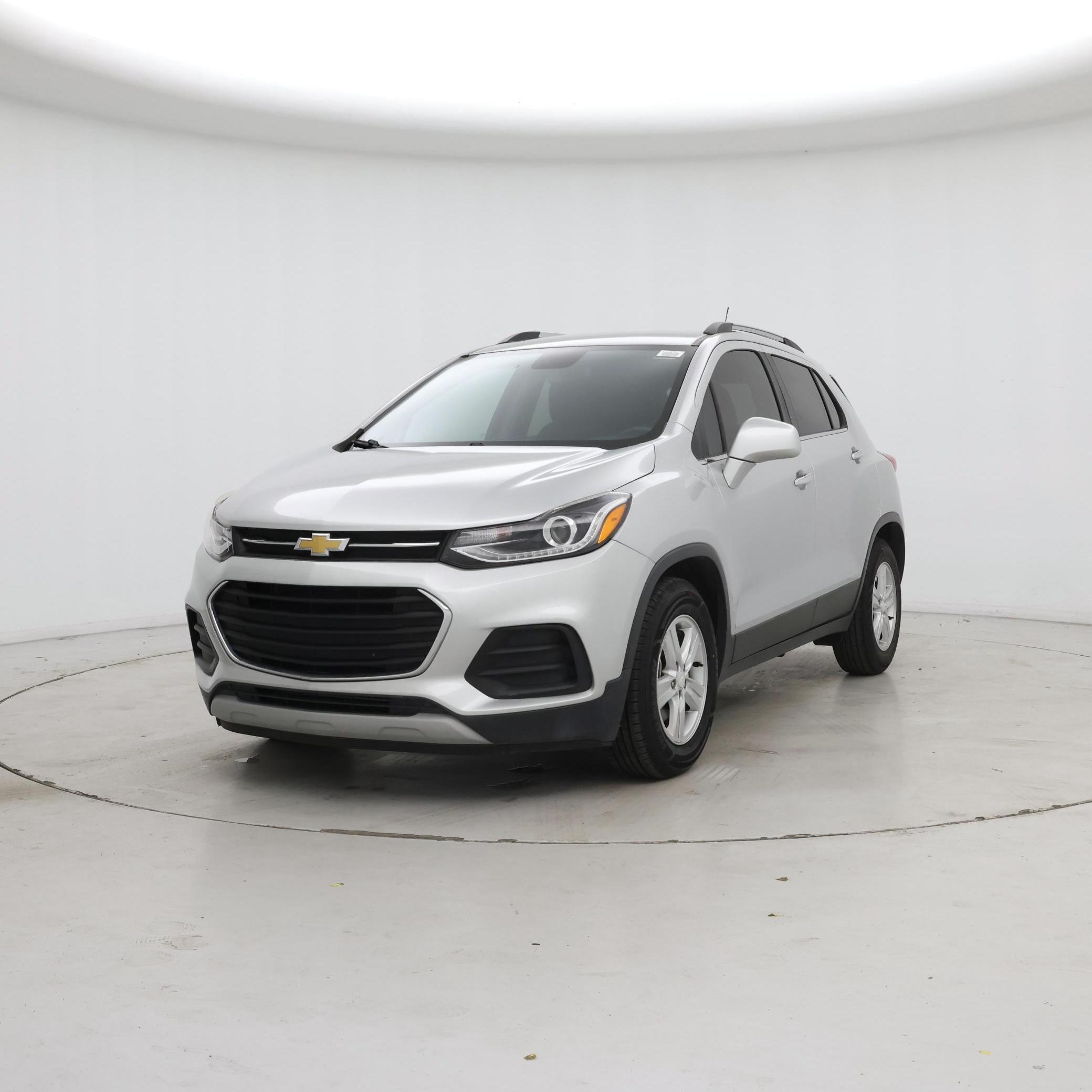 Thumbnail: 2017 Chevrolet Trax - 4