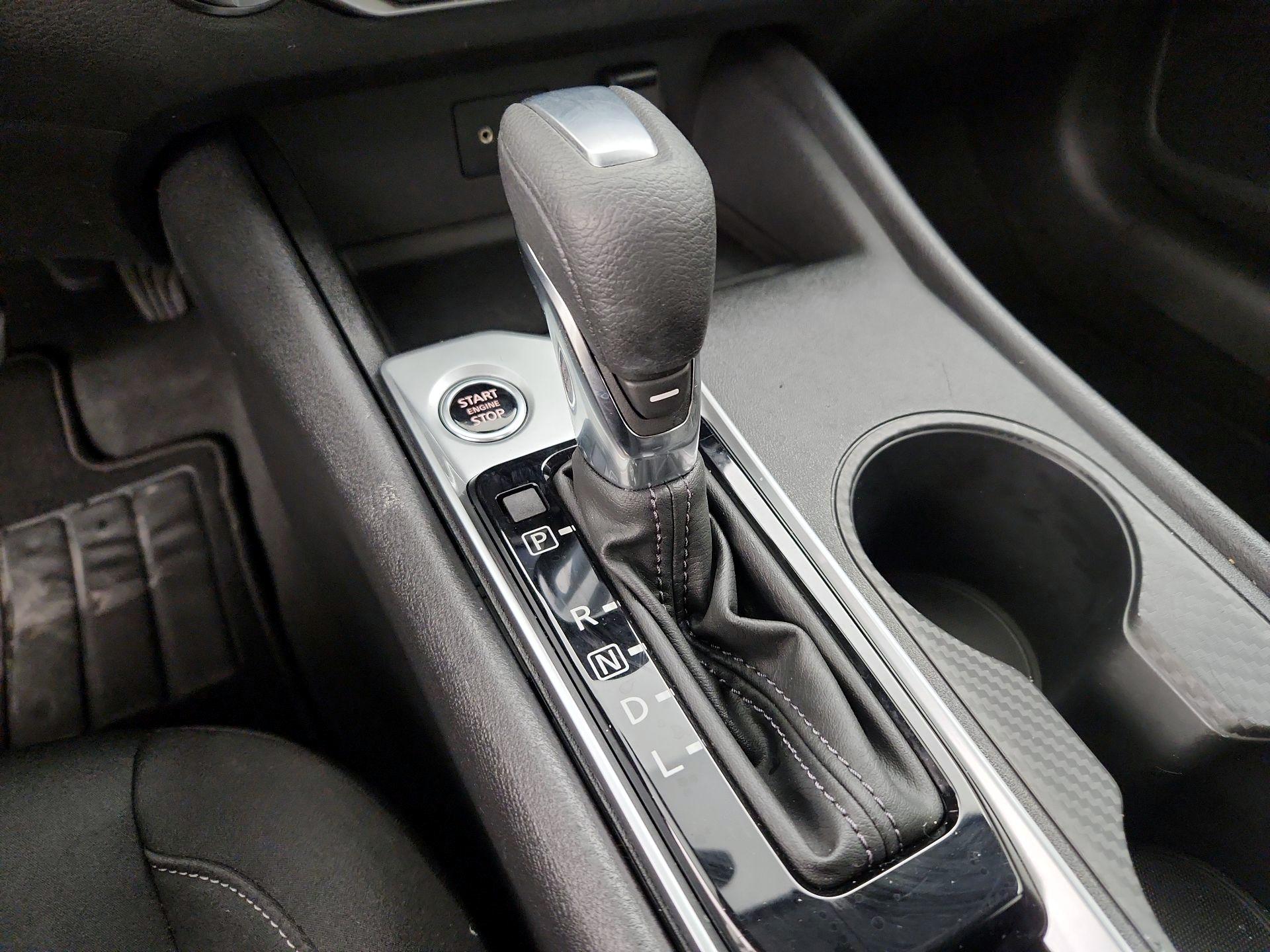 Thumbnail: 2022 Nissan Altima - 17