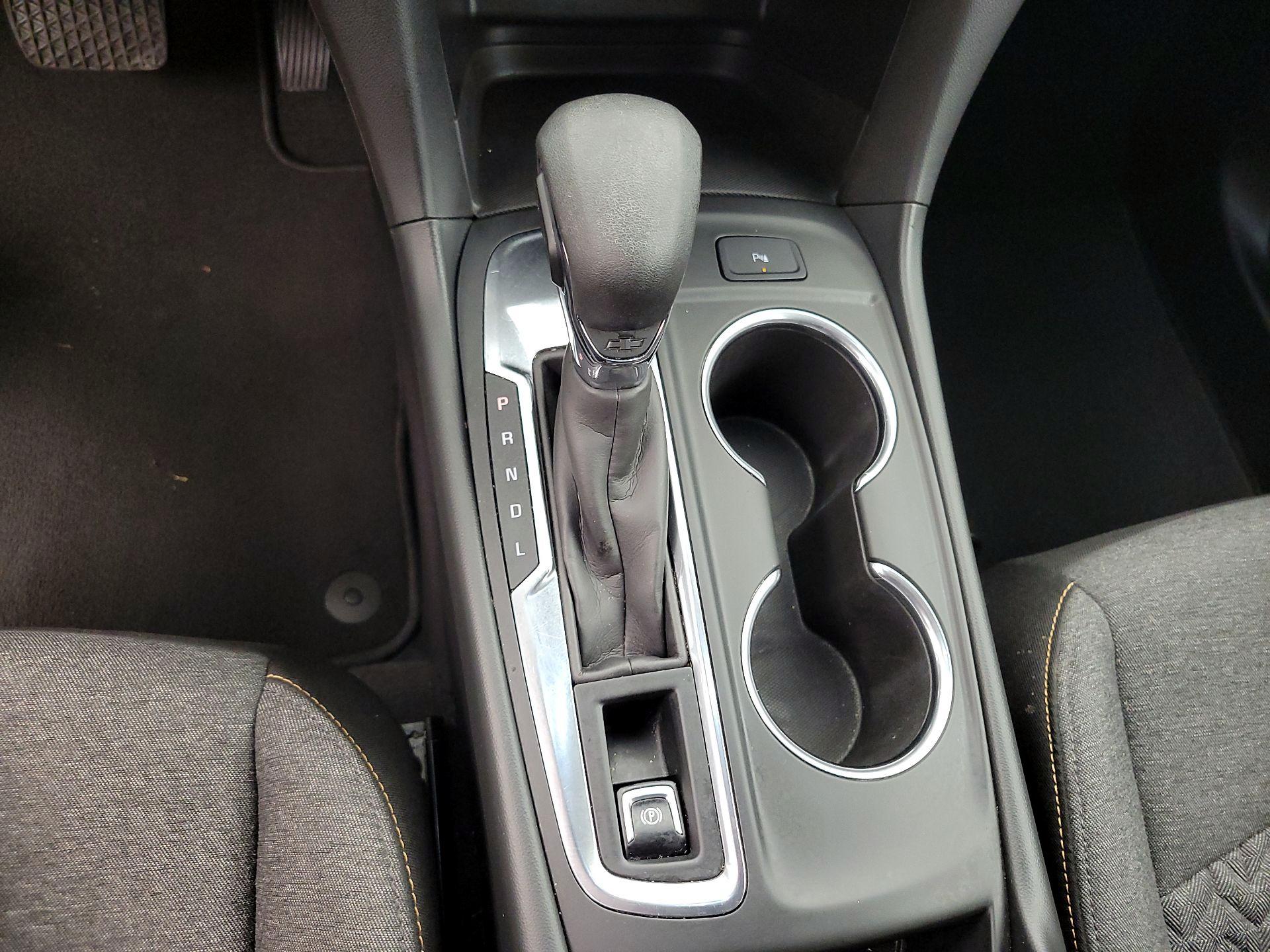 Thumbnail: 2022 Chevrolet Equinox - 17