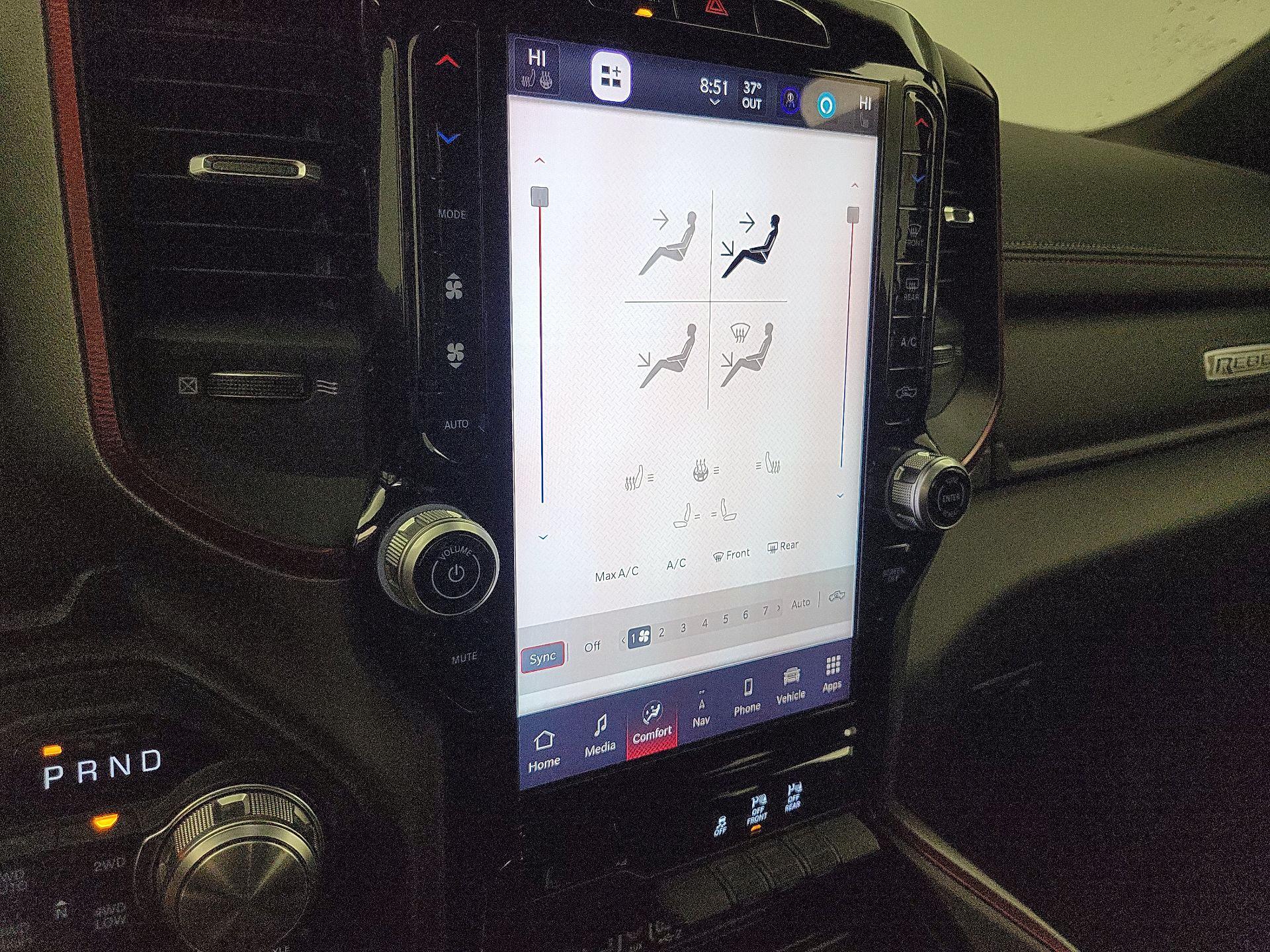 Thumbnail: 2025 RAM 1500 - 17