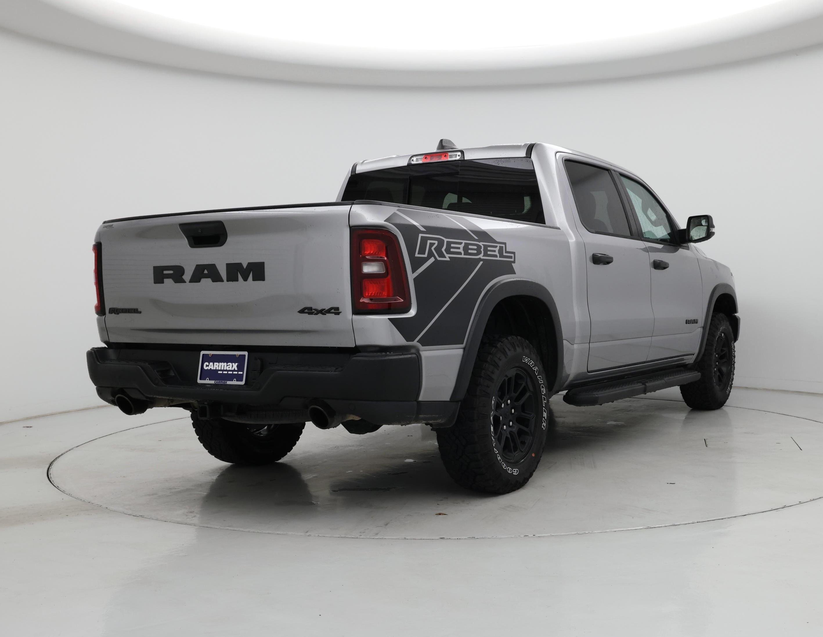 Thumbnail: 2025 RAM 1500 - 8