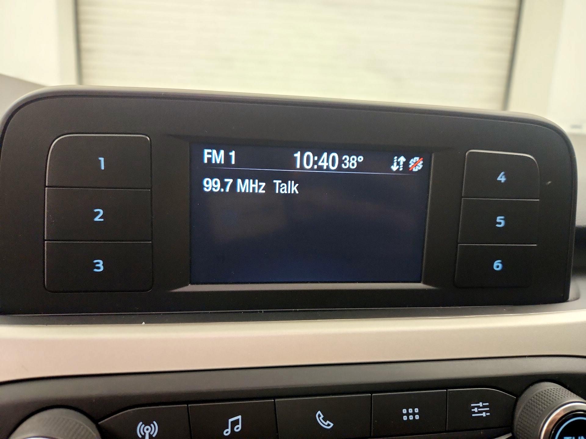 Thumbnail: 2021 Ford Escape - 15