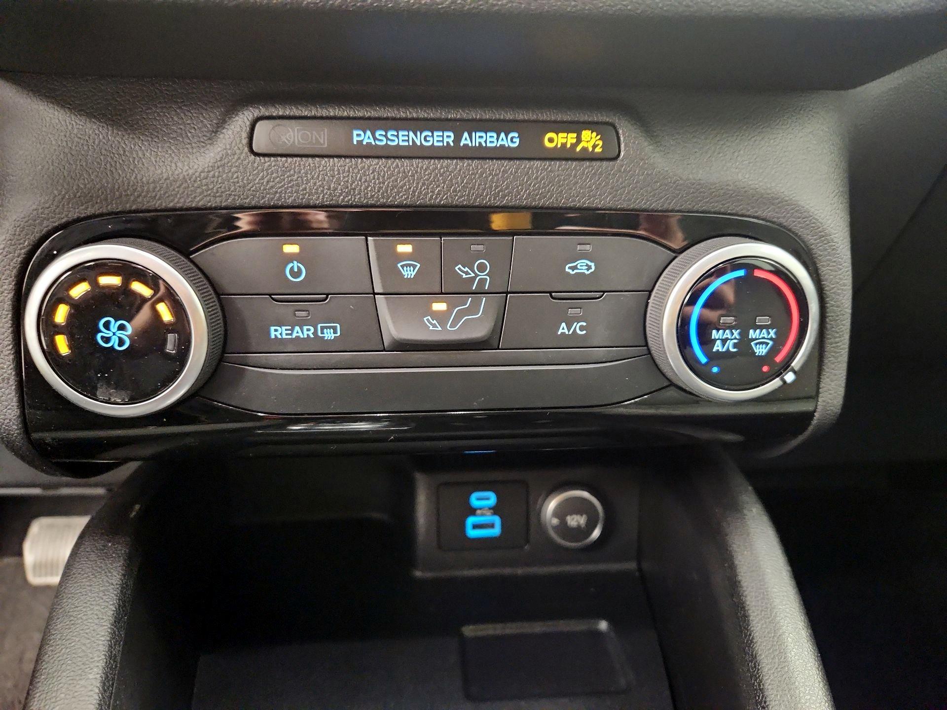 Thumbnail: 2021 Ford Escape - 16