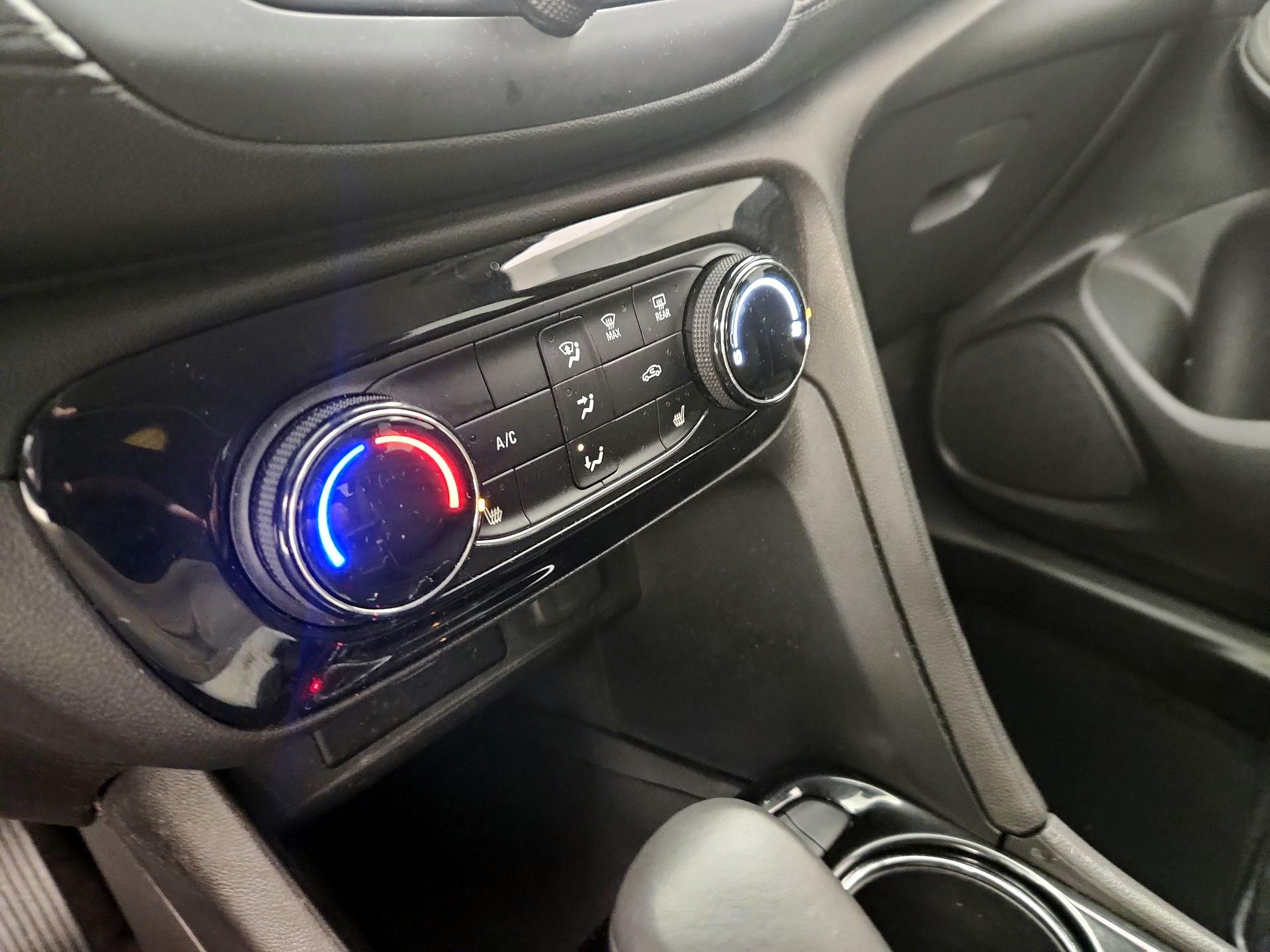 Thumbnail: 2021 Buick Encore GX - 17