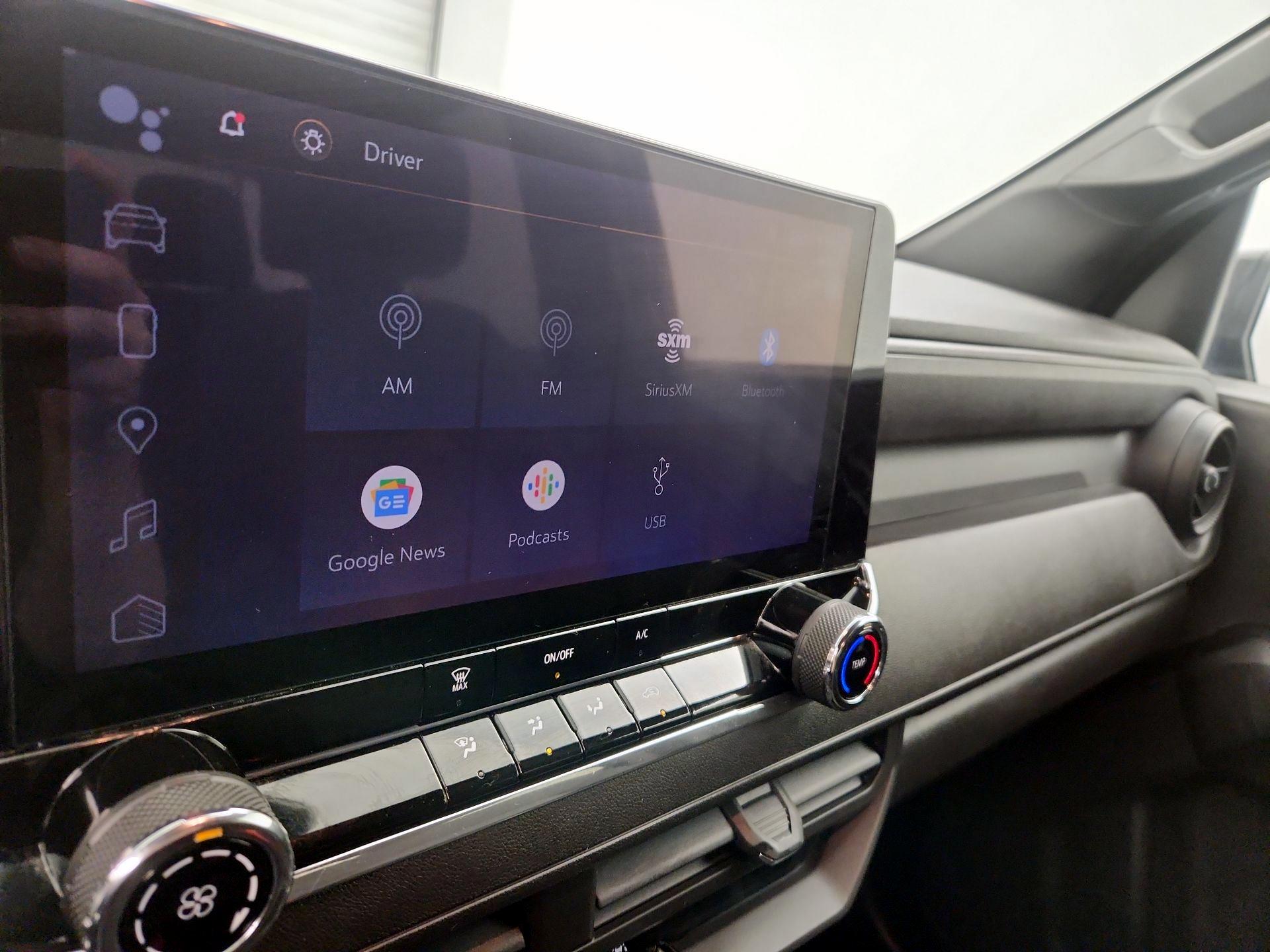 Thumbnail: 2023 Chevrolet Colorado - 15