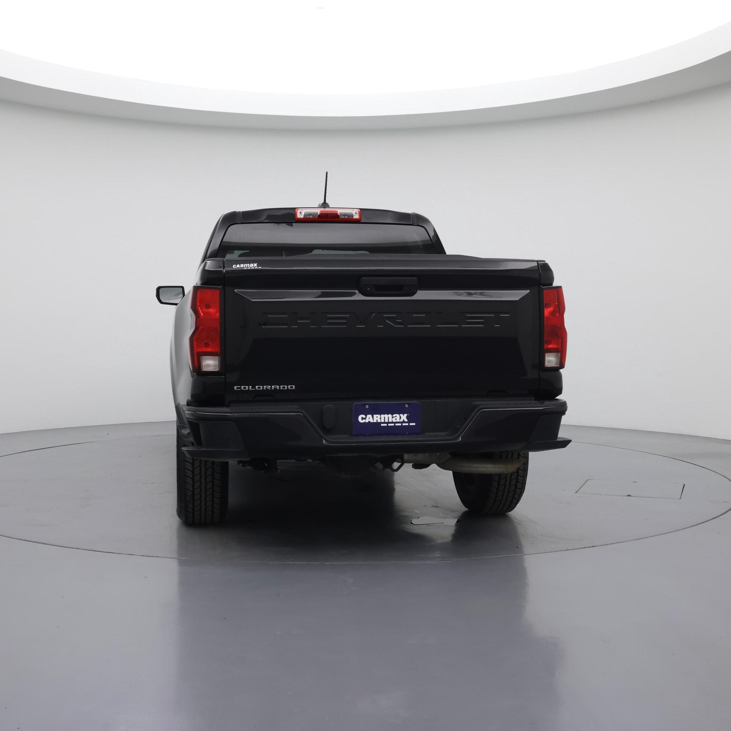 Thumbnail: 2023 Chevrolet Colorado - 6