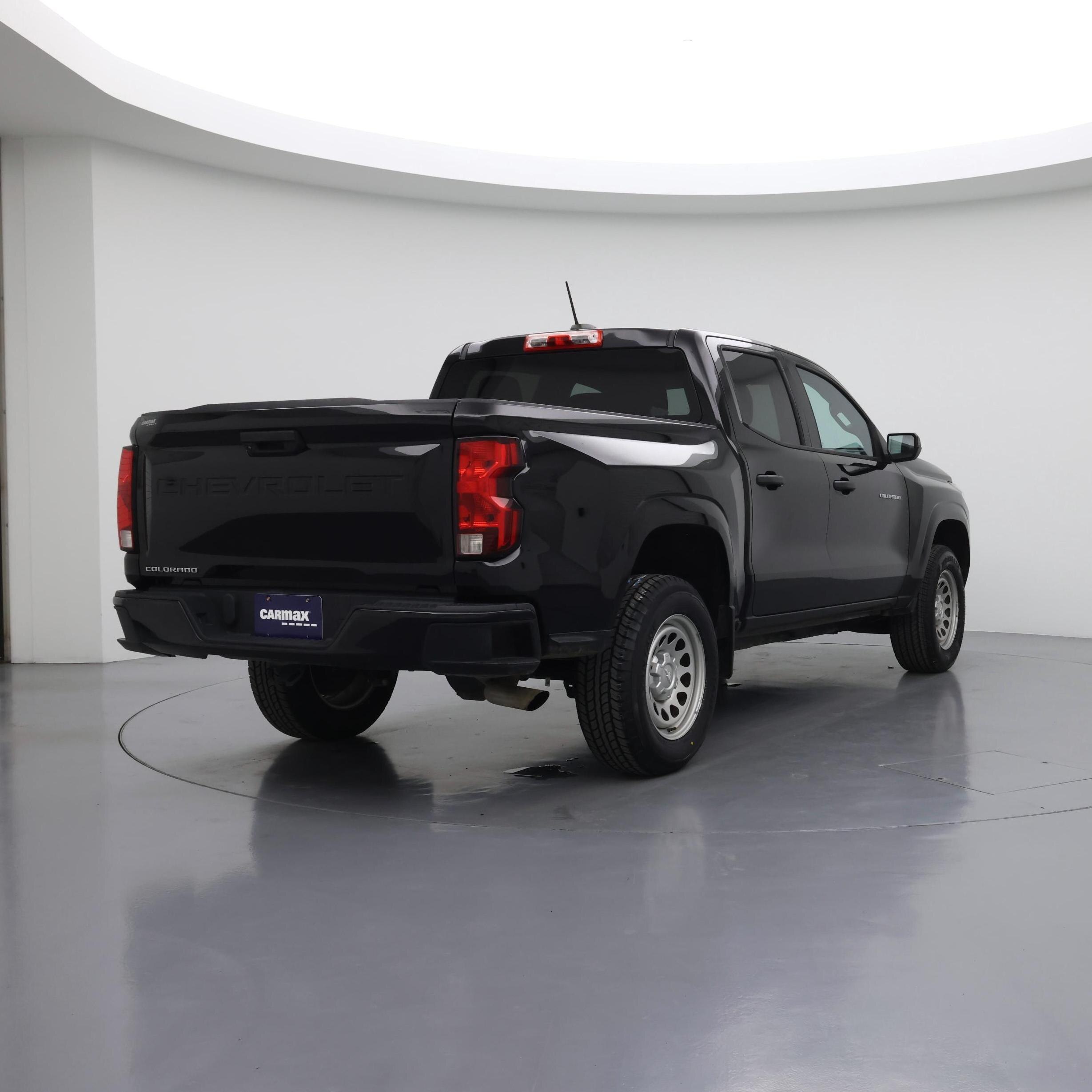 Thumbnail: 2023 Chevrolet Colorado - 8