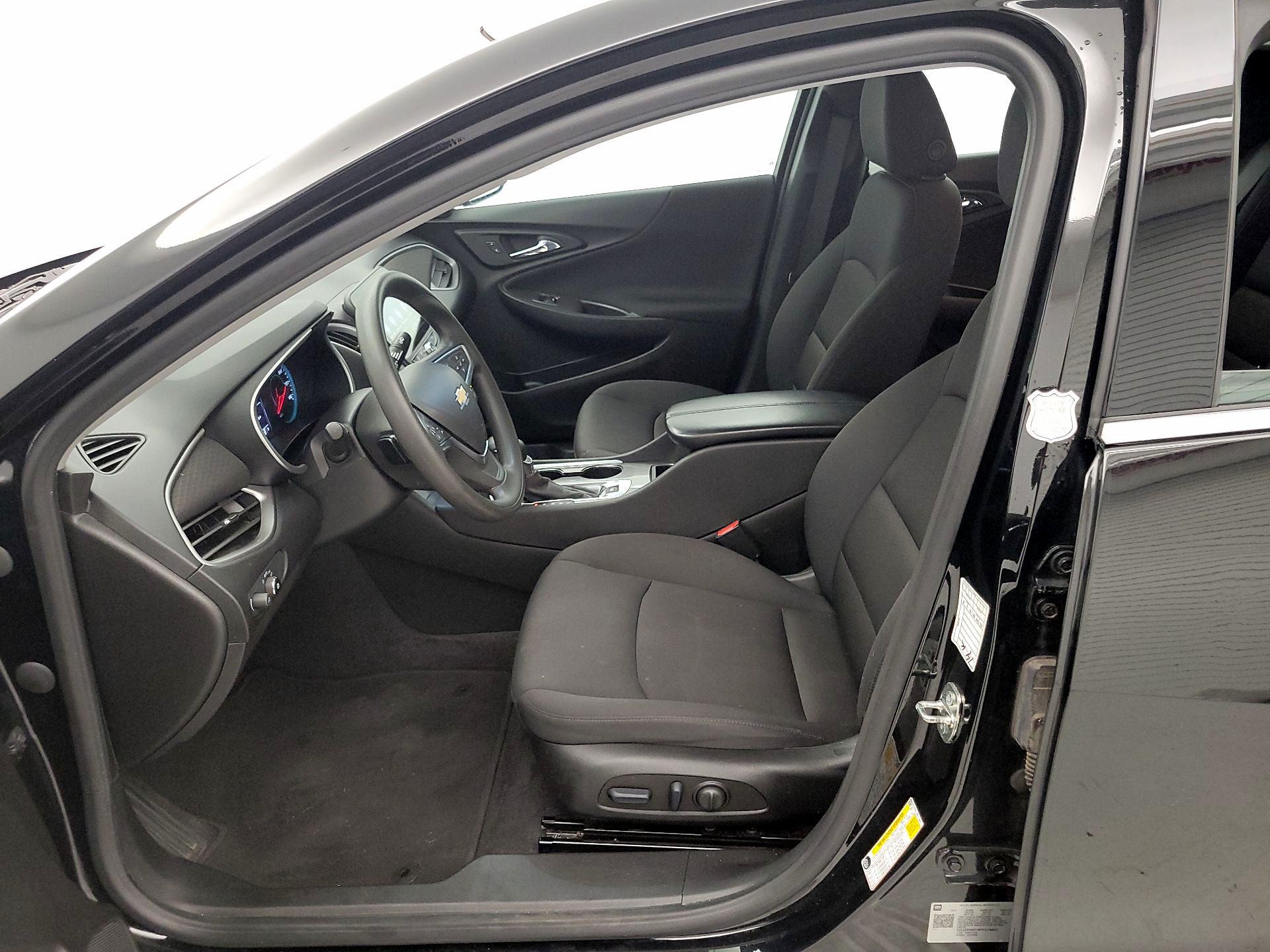 Thumbnail: 2023 Chevrolet Malibu - 11