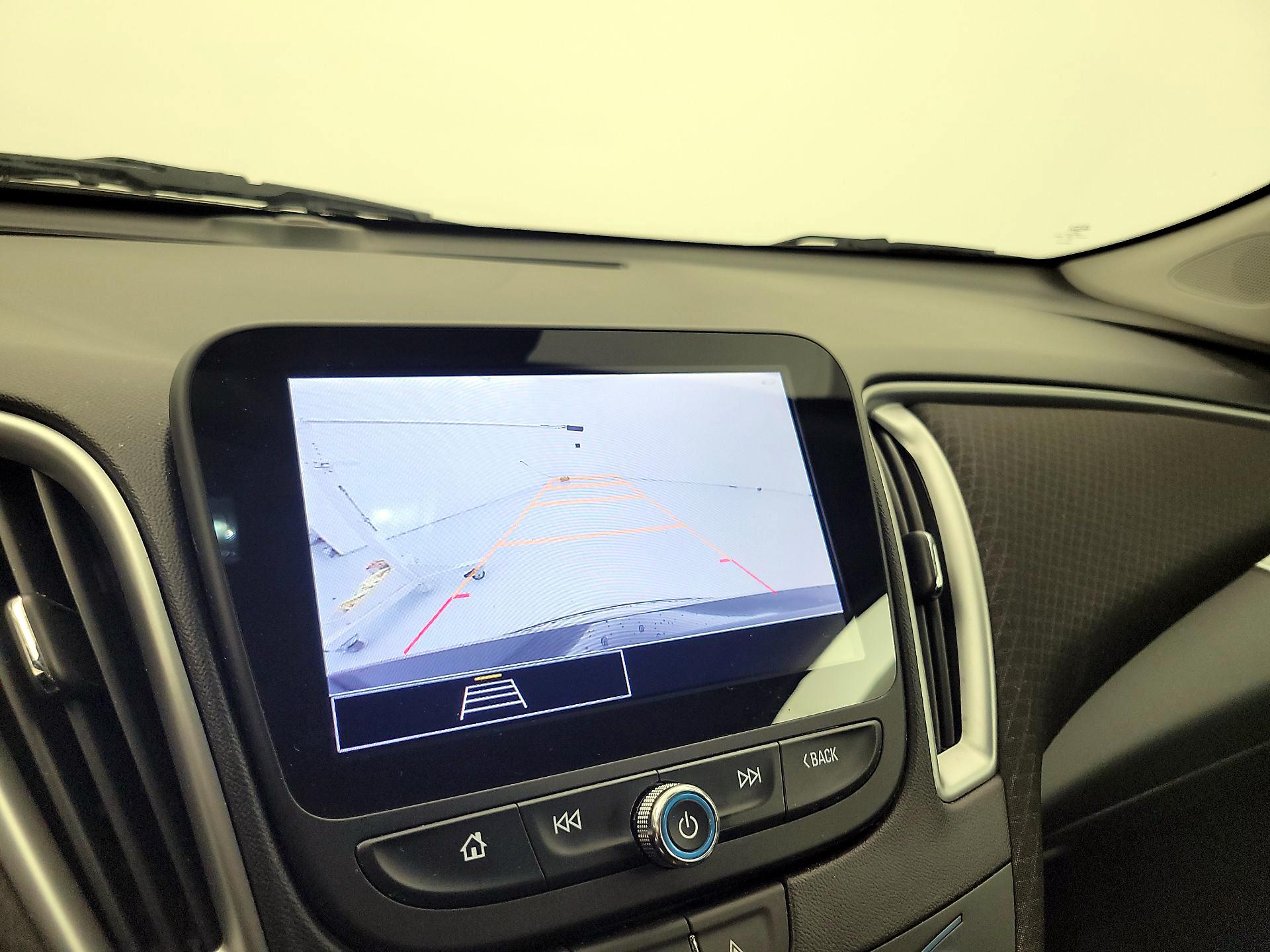 Thumbnail: 2023 Chevrolet Malibu - 14