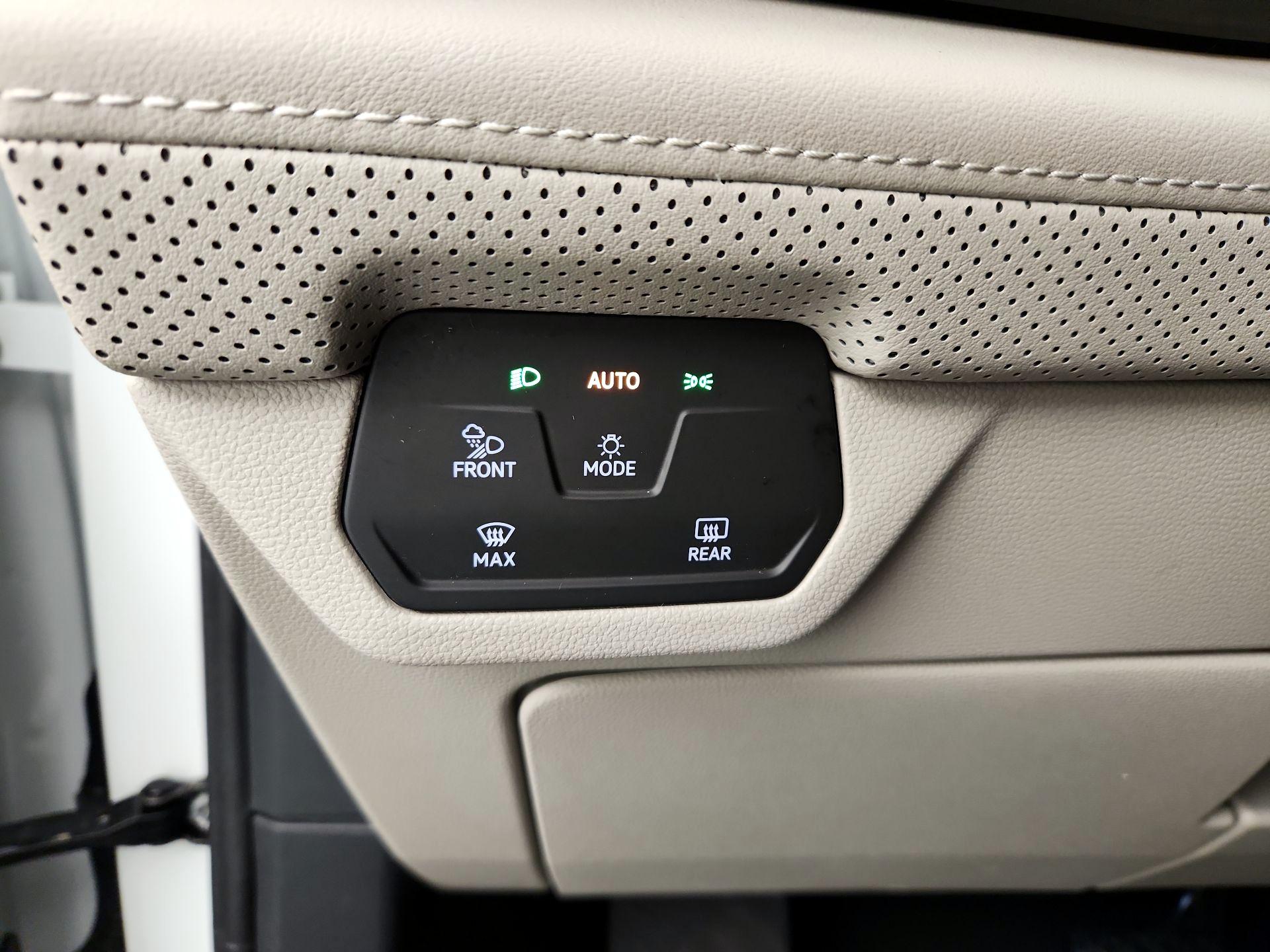 Thumbnail: 2024 Volkswagen Atlas - 13