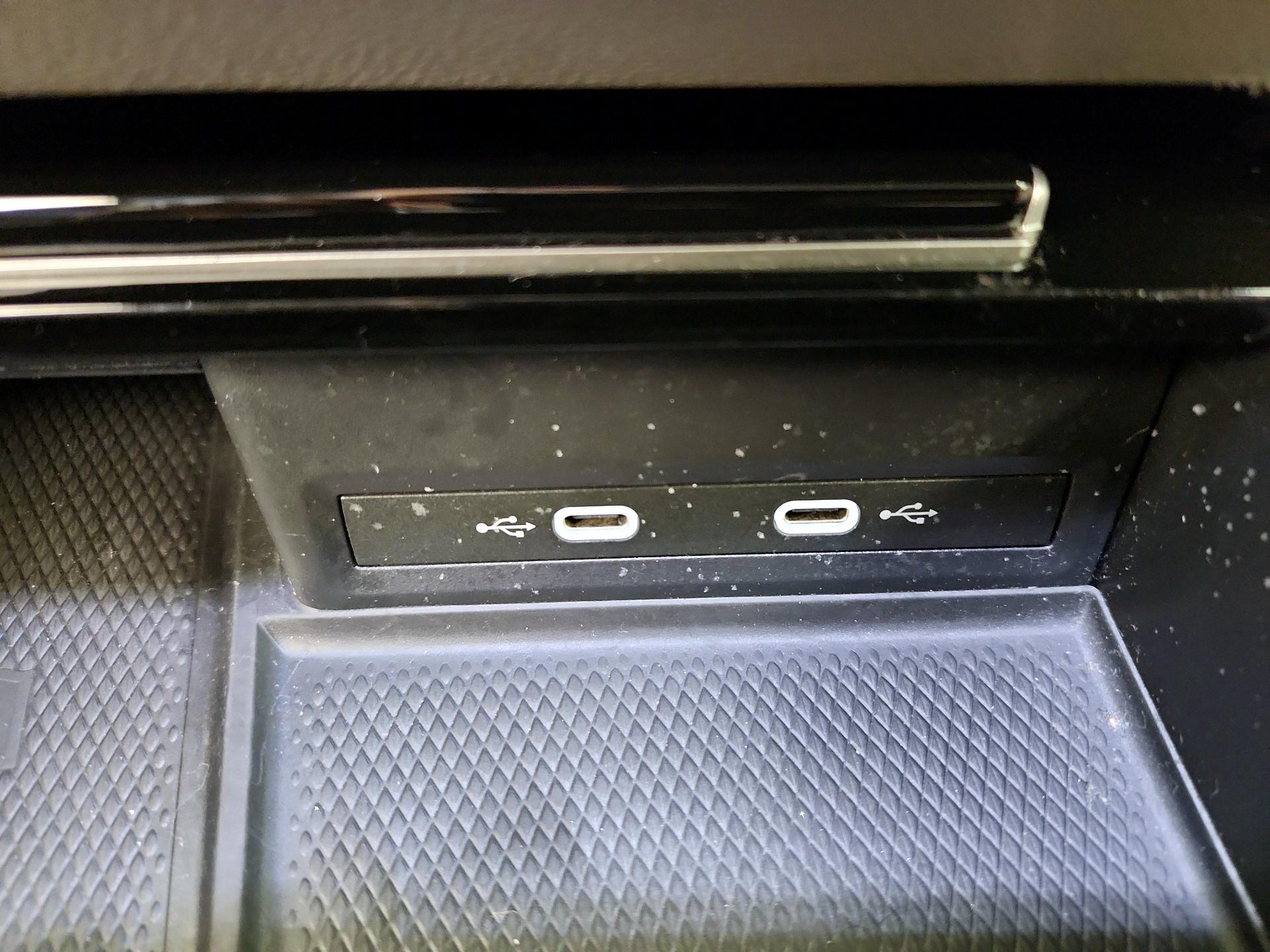 Thumbnail: 2024 Volkswagen Atlas - 18