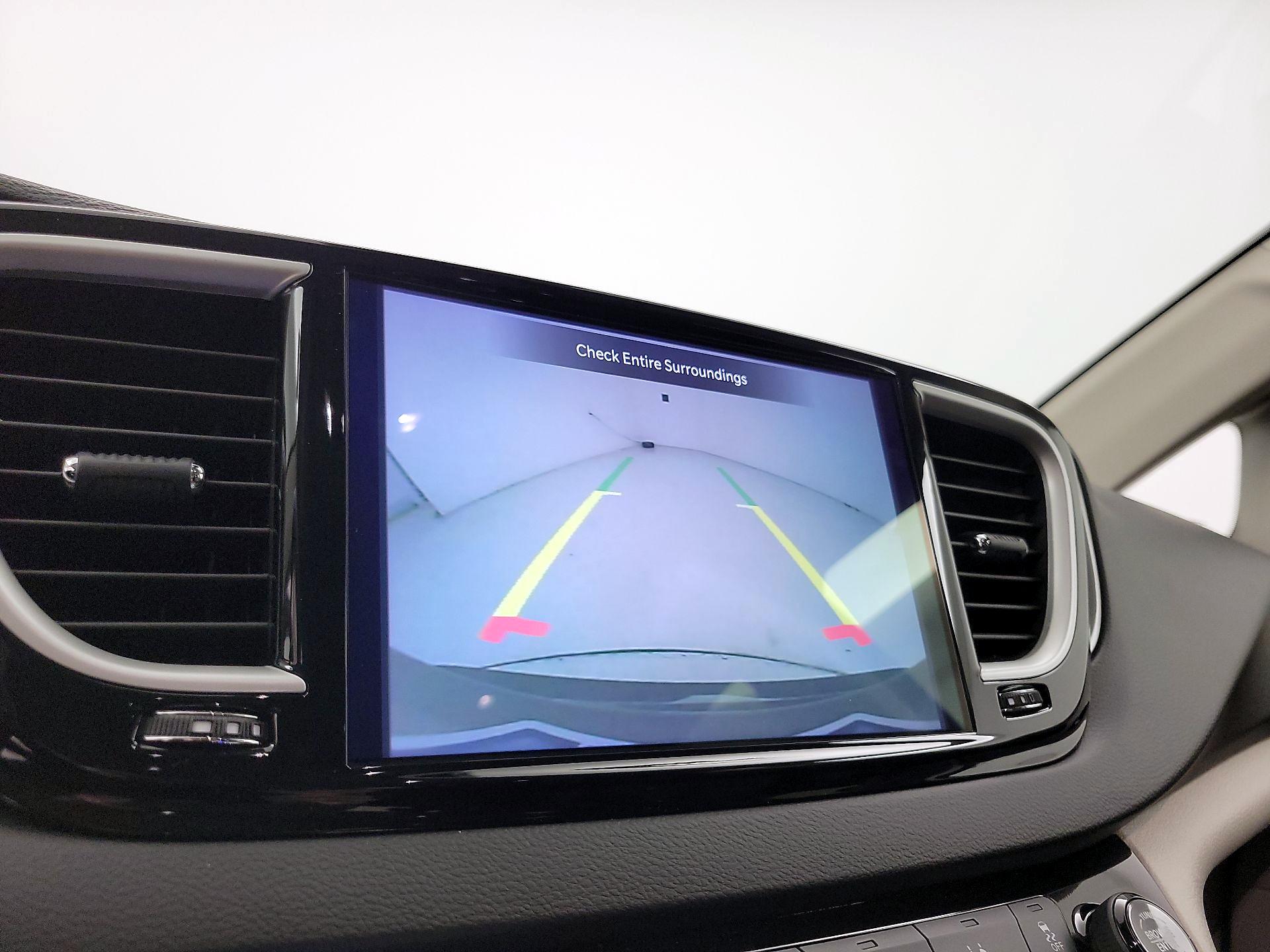 Thumbnail: 2024 Chrysler Pacifica - 14