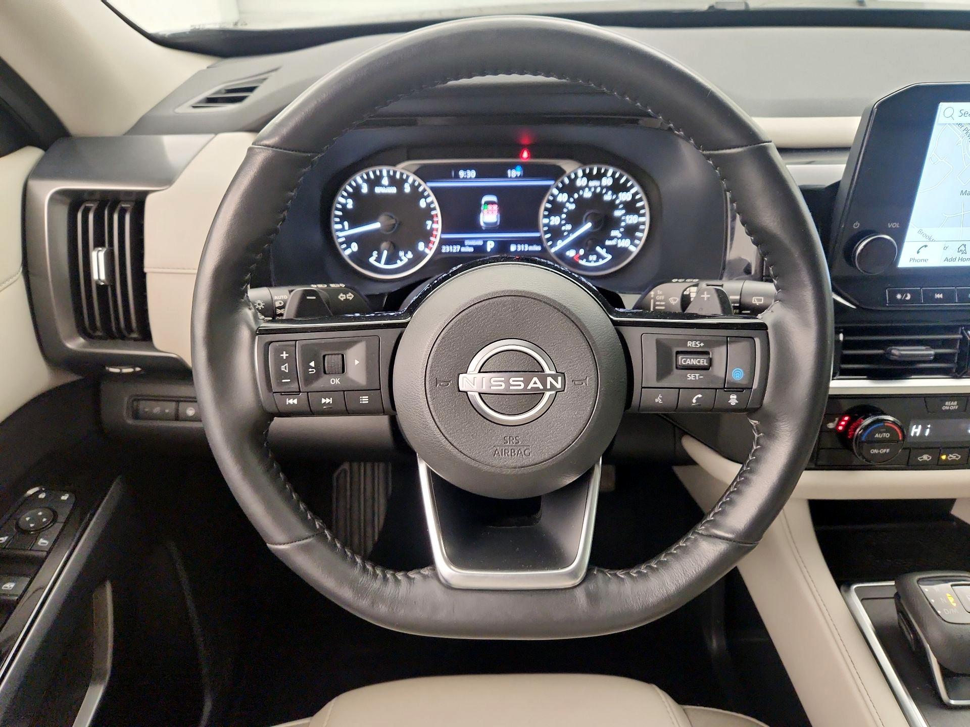 Thumbnail: 2023 Nissan Pathfinder - 10