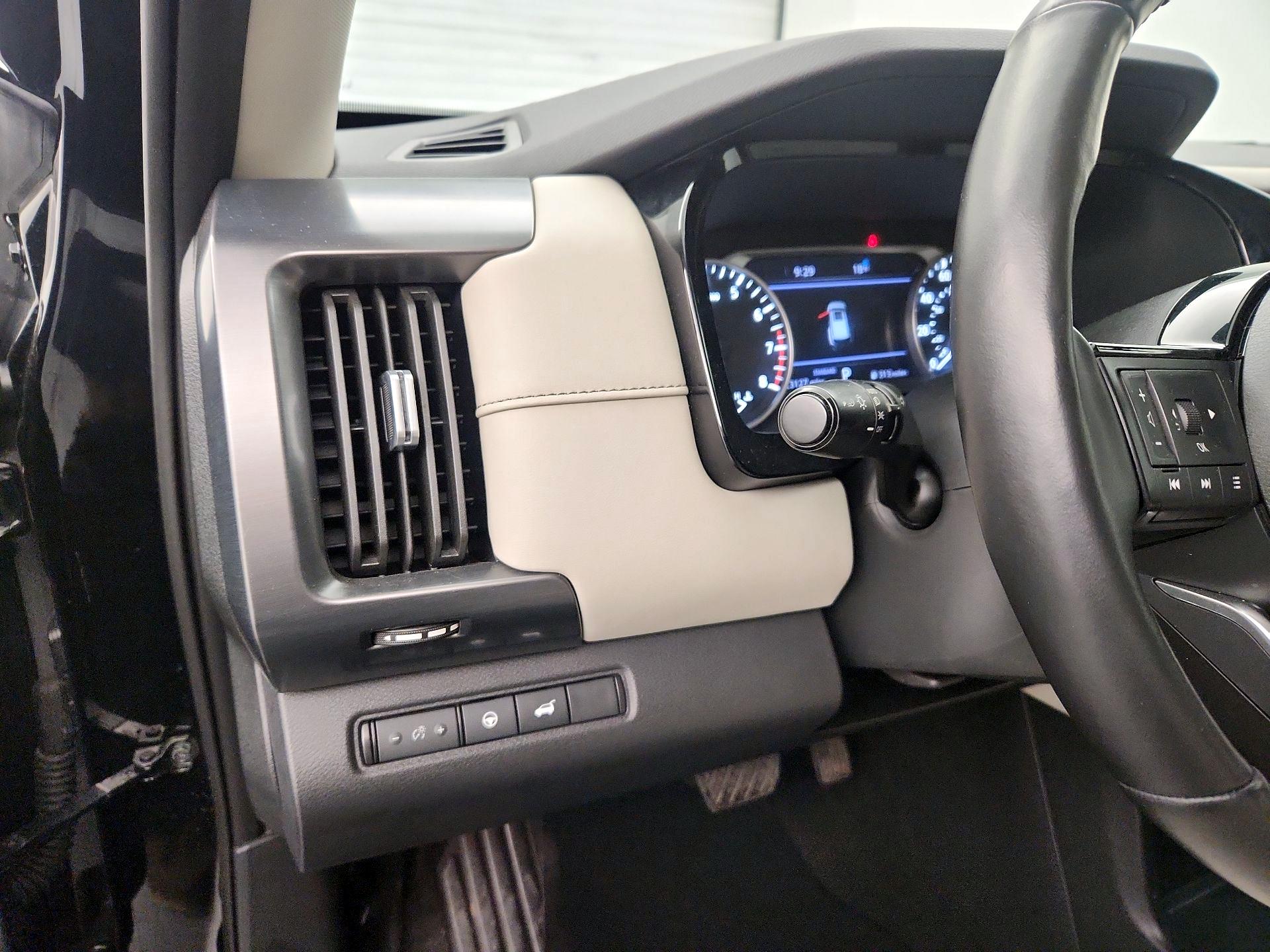 Thumbnail: 2023 Nissan Pathfinder - 13