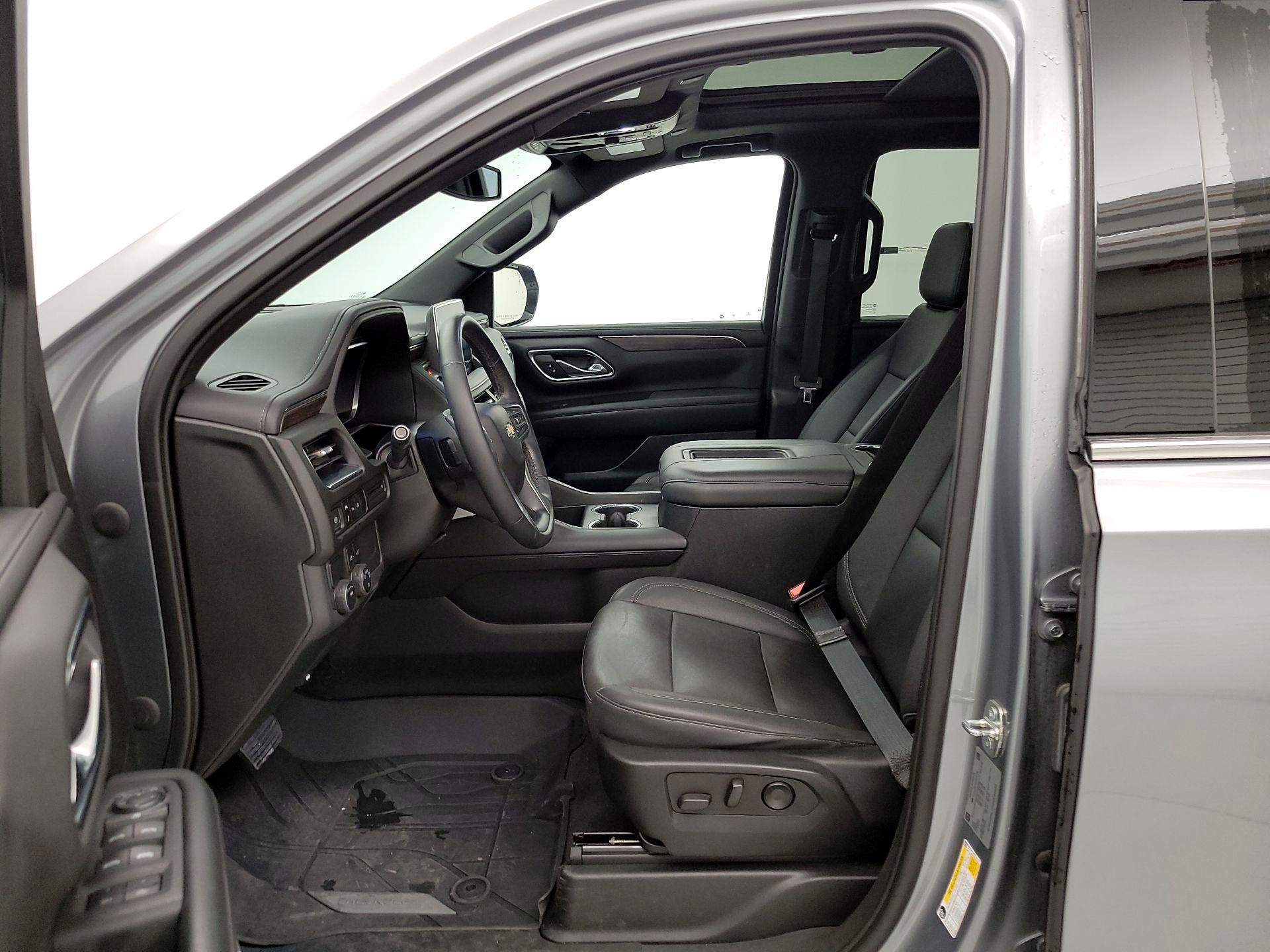 Thumbnail: 2023 Chevrolet Tahoe - 11