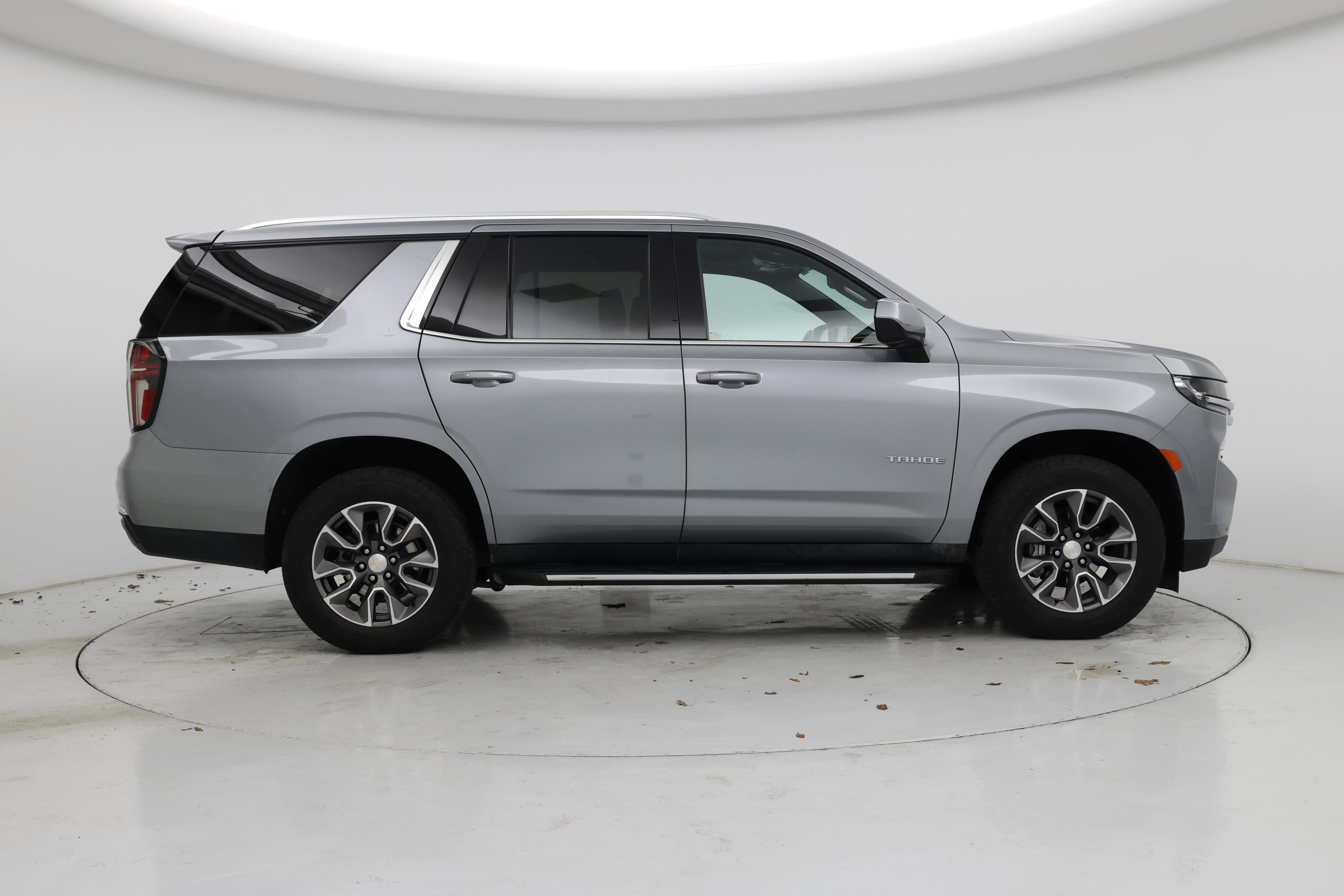 Thumbnail: 2023 Chevrolet Tahoe - 7