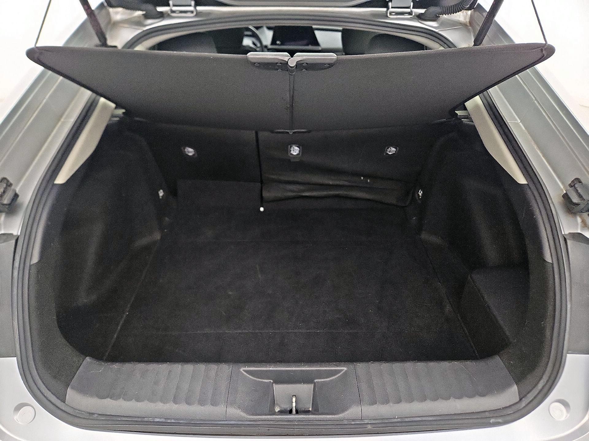 Thumbnail: 2023 Toyota Prius - 20