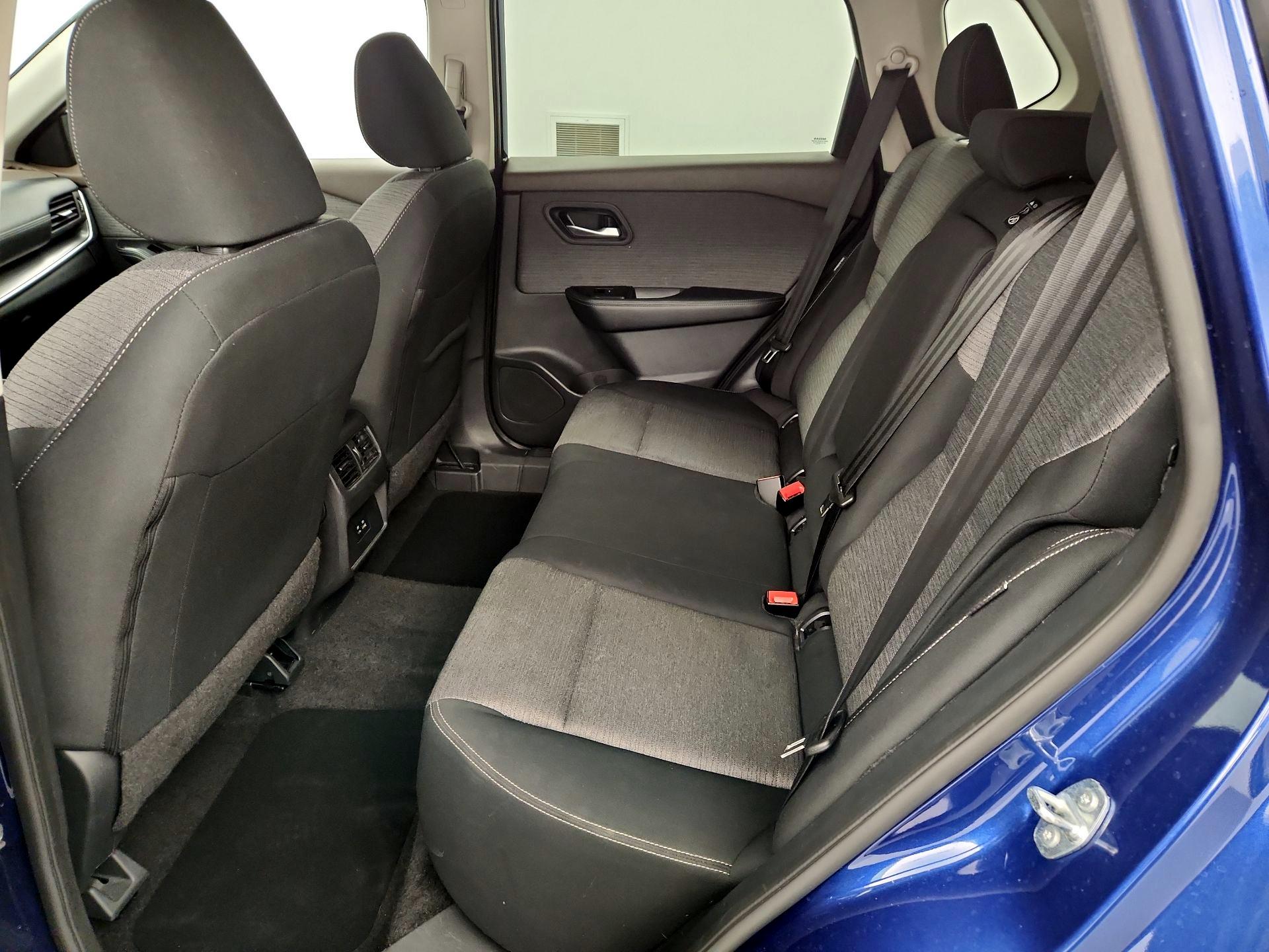 Thumbnail: 2023 Nissan Rogue - 19