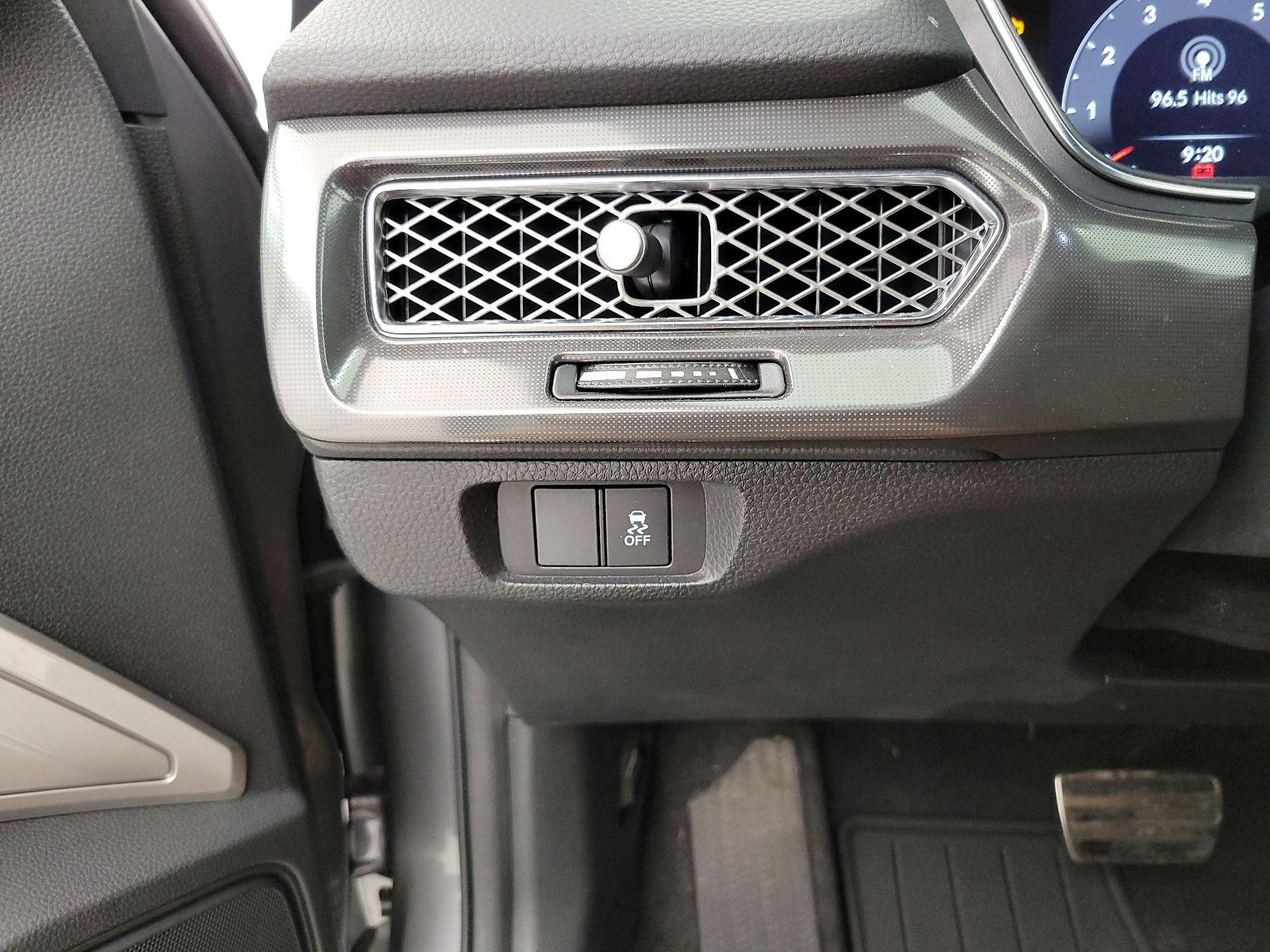 Thumbnail: 2023 Acura Integra - 13