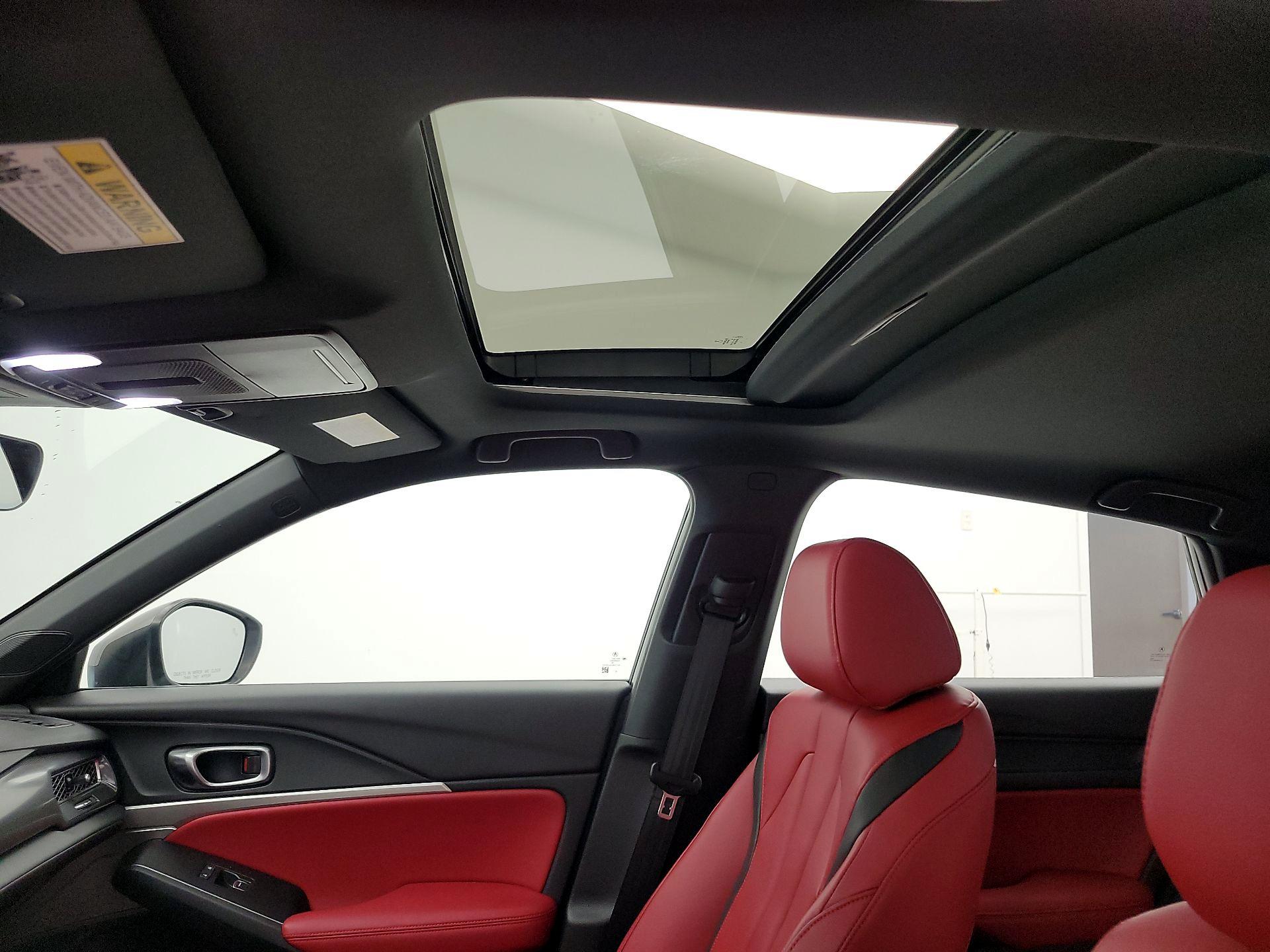 Thumbnail: 2023 Acura Integra - 19