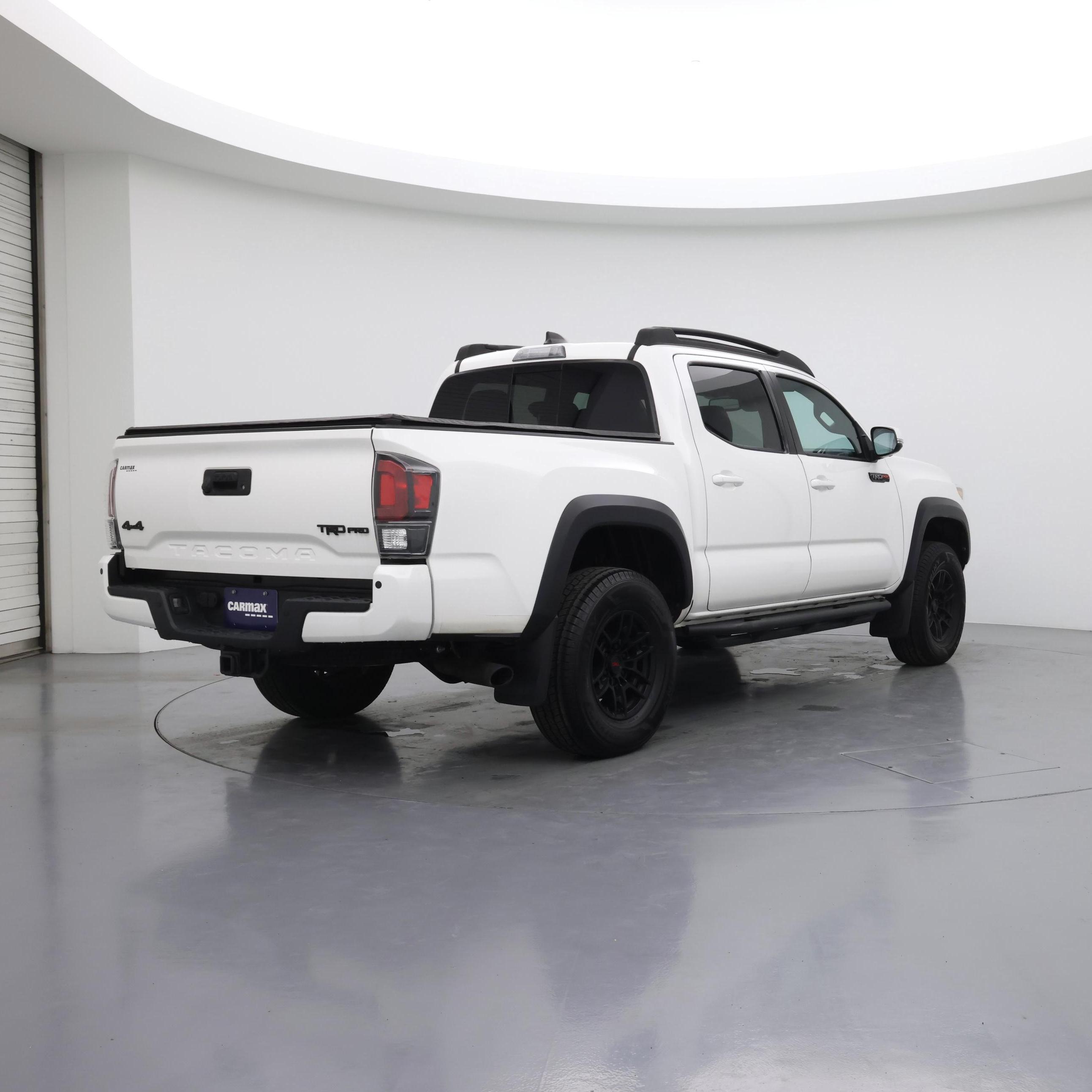 Thumbnail: 2021 Toyota Tacoma - 8