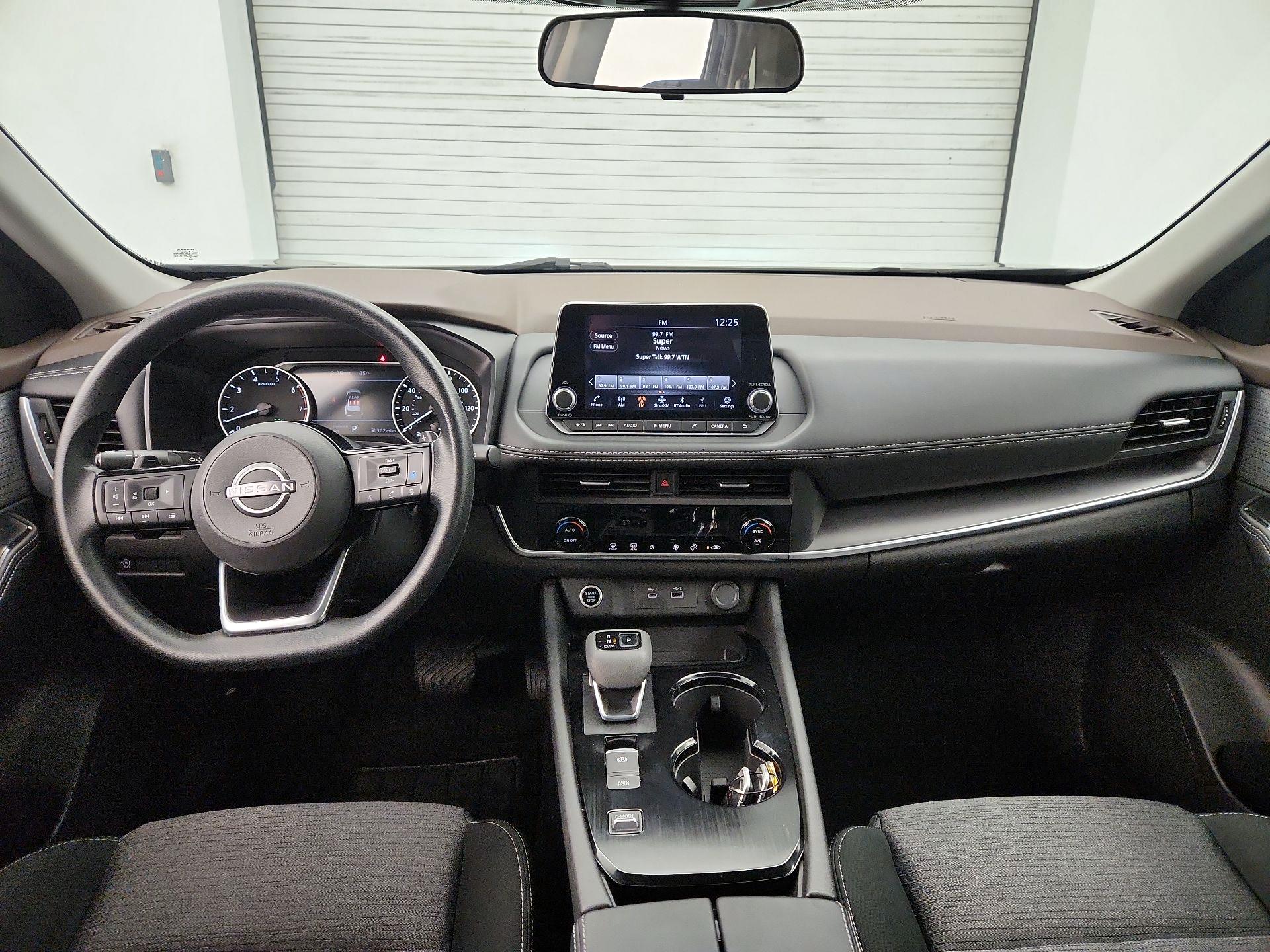 Thumbnail: 2023 Nissan Rogue - 9