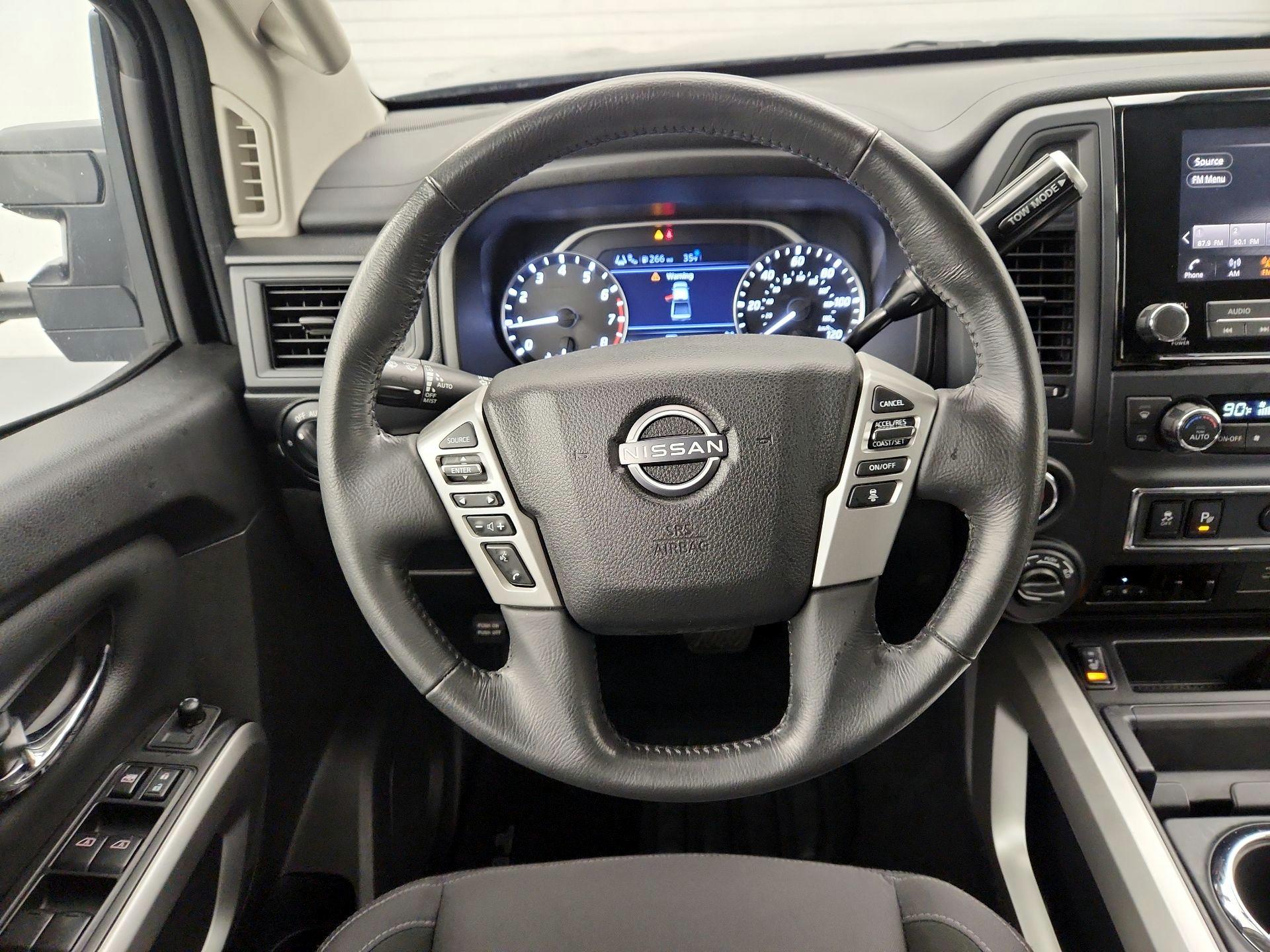 Thumbnail: 2024 Nissan Titan - 10