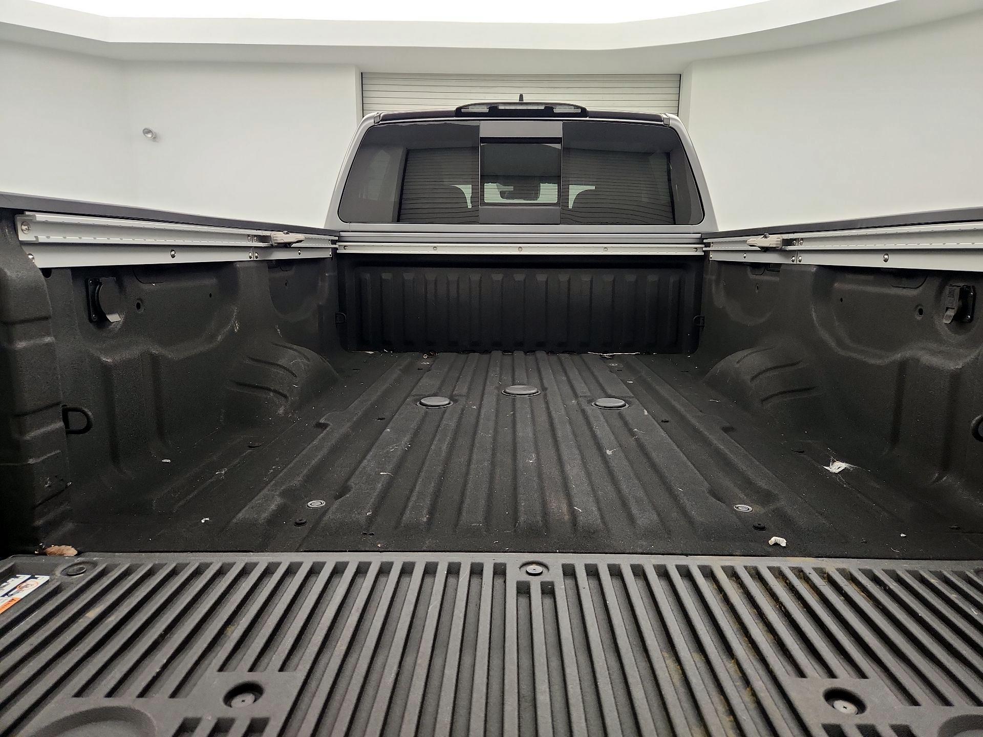 Thumbnail: 2024 Nissan Titan - 20