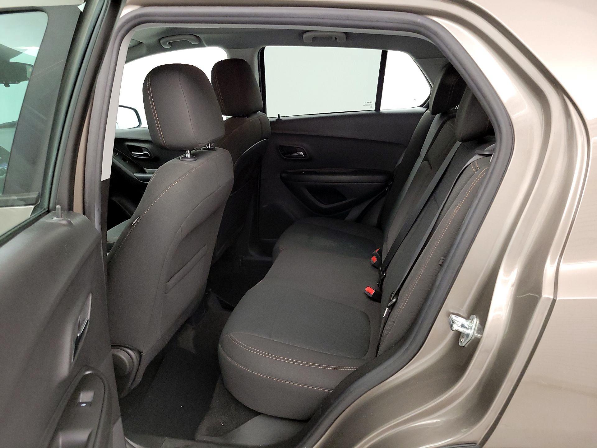 Thumbnail: 2021 Chevrolet Trax - 19