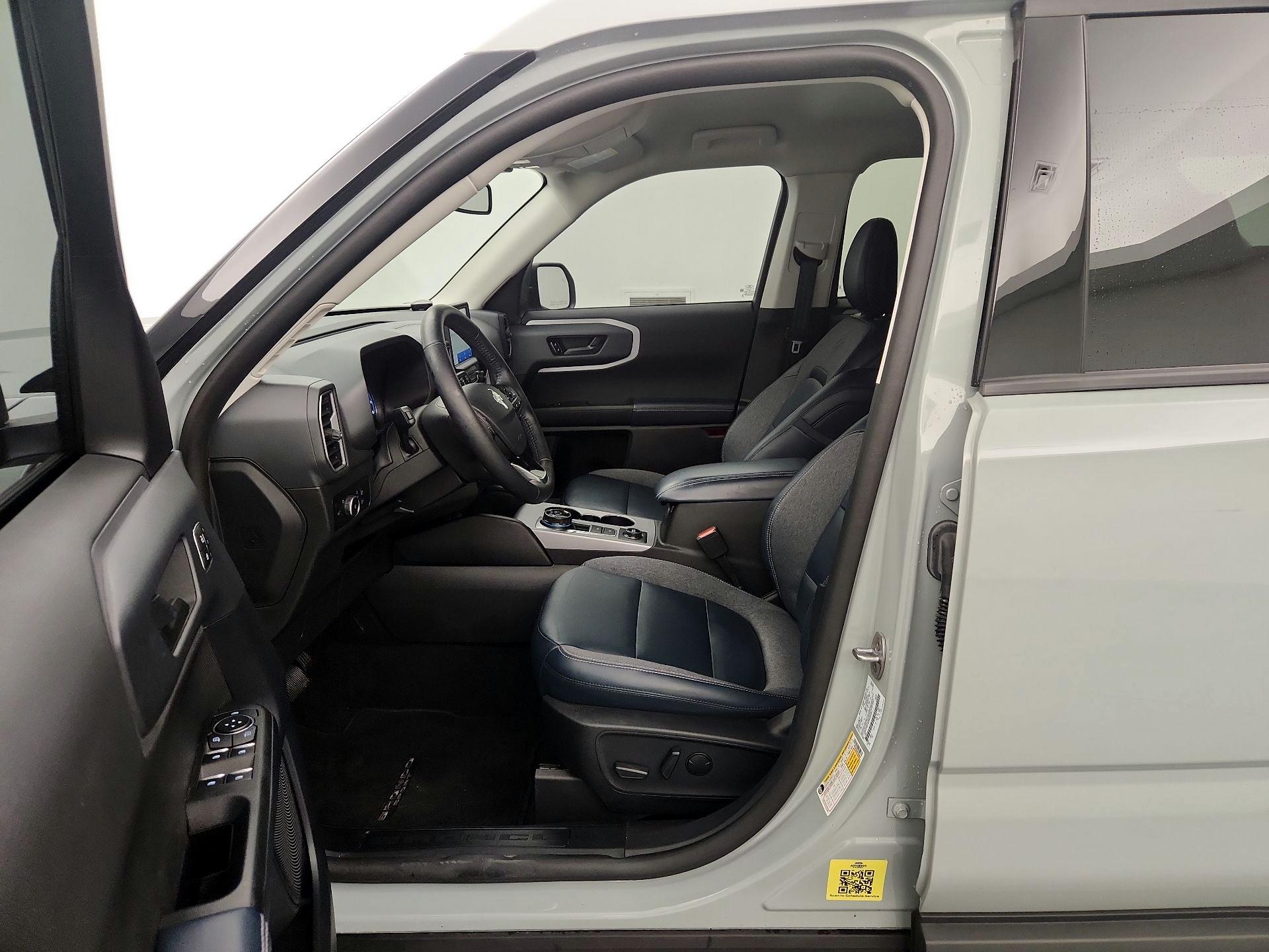 Thumbnail: 2023 Ford Bronco Sport - 11