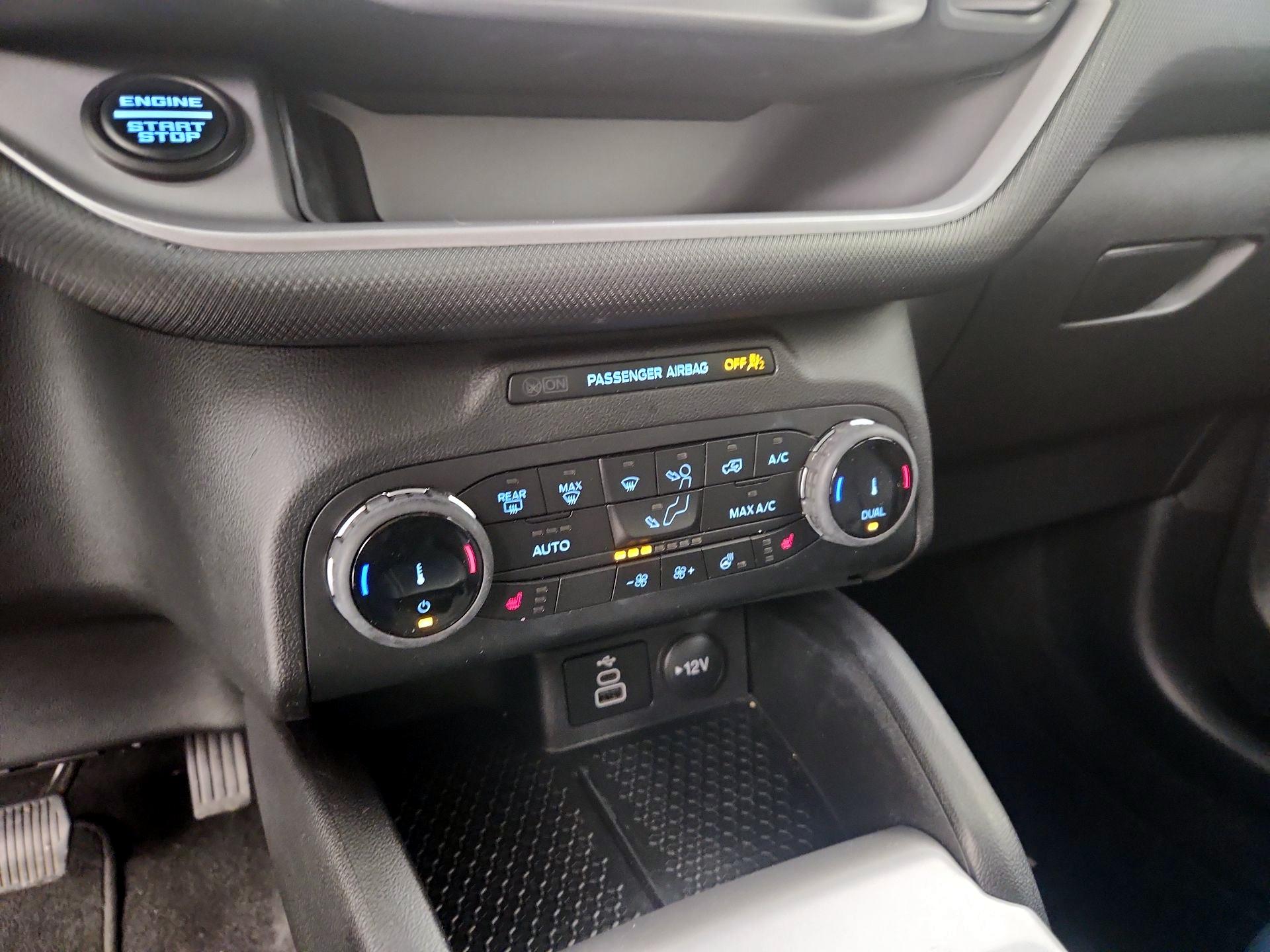 Thumbnail: 2023 Ford Bronco Sport - 16