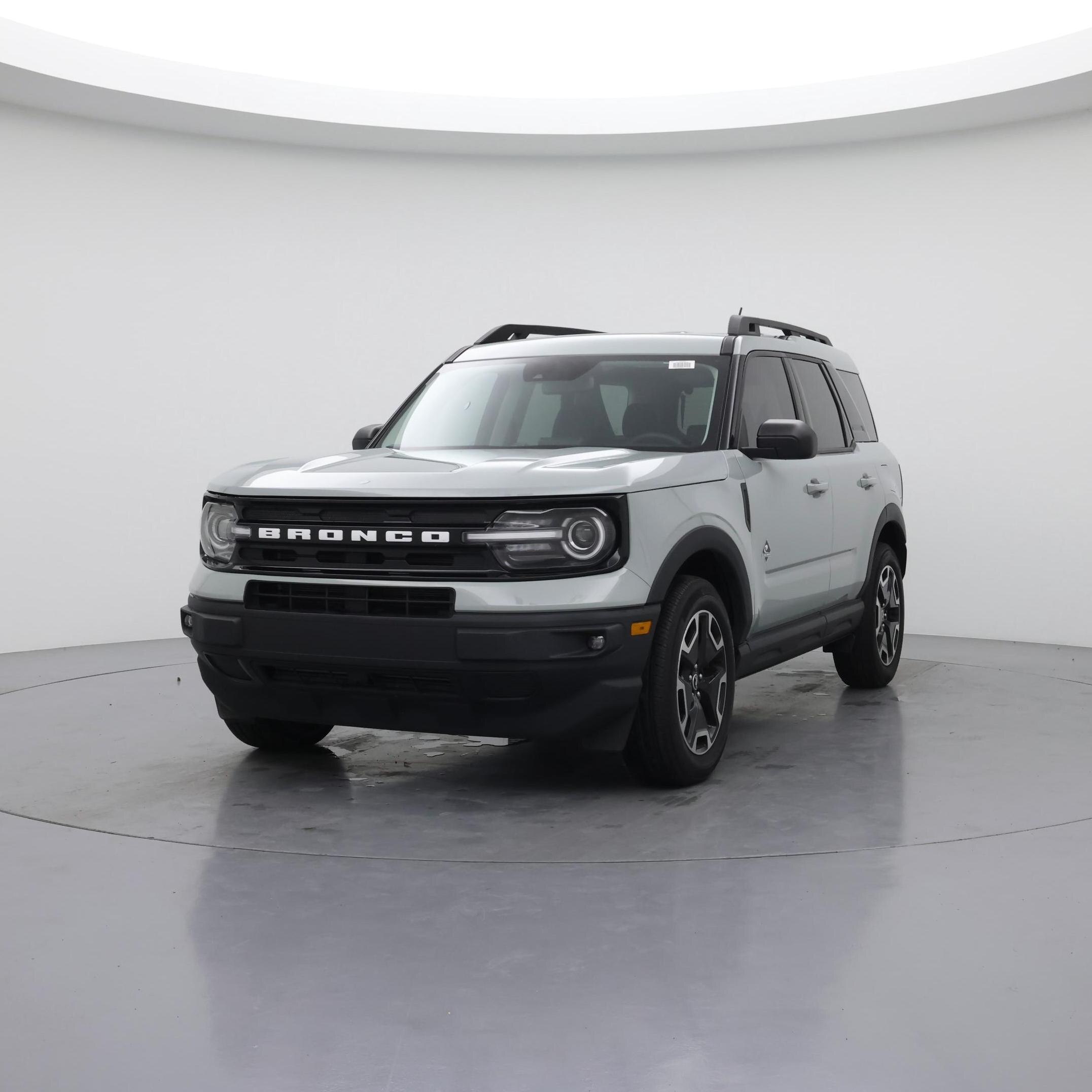 Thumbnail: 2023 Ford Bronco Sport - 4