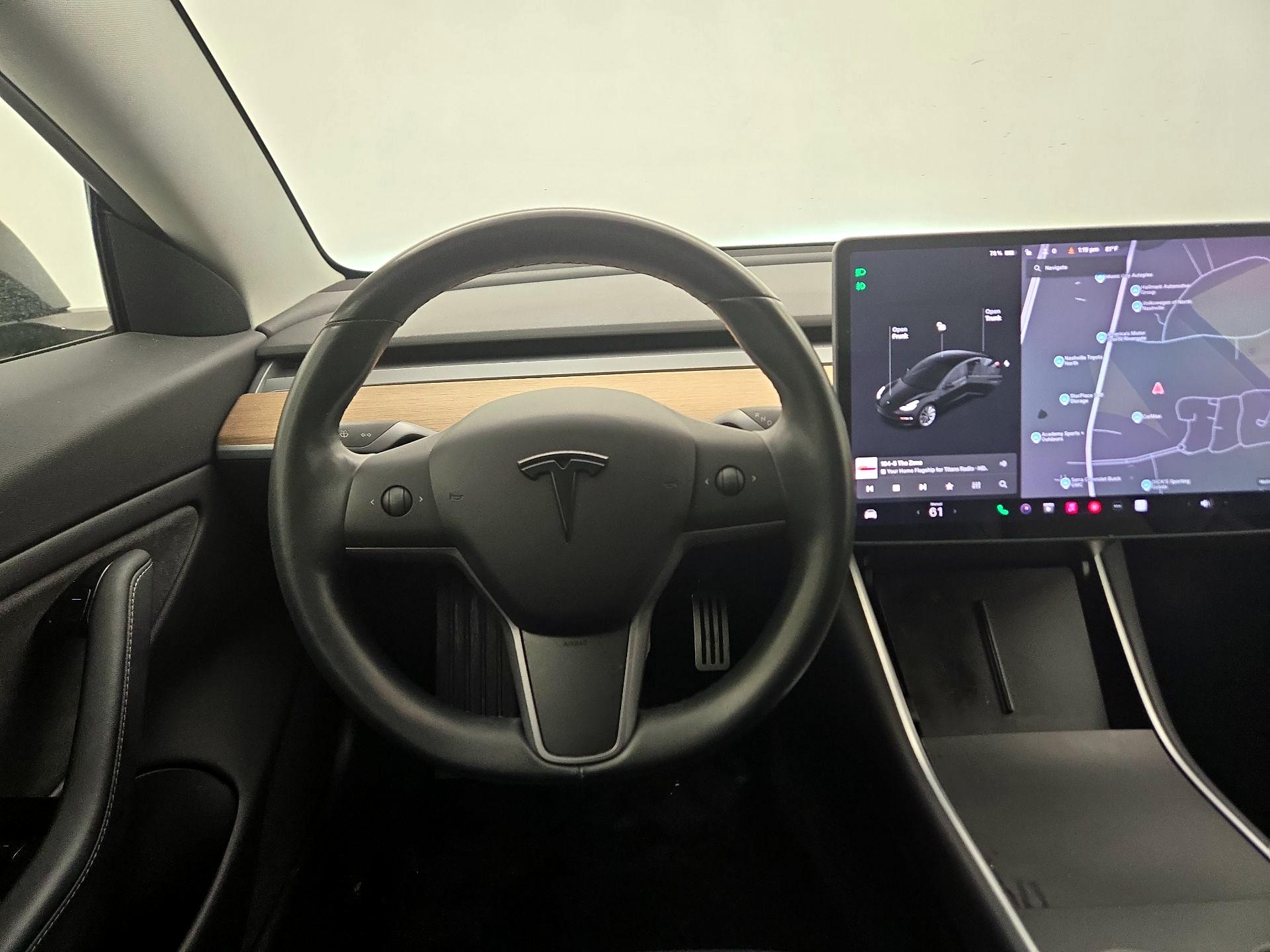 Thumbnail: 2019 Tesla Model 3 - 10