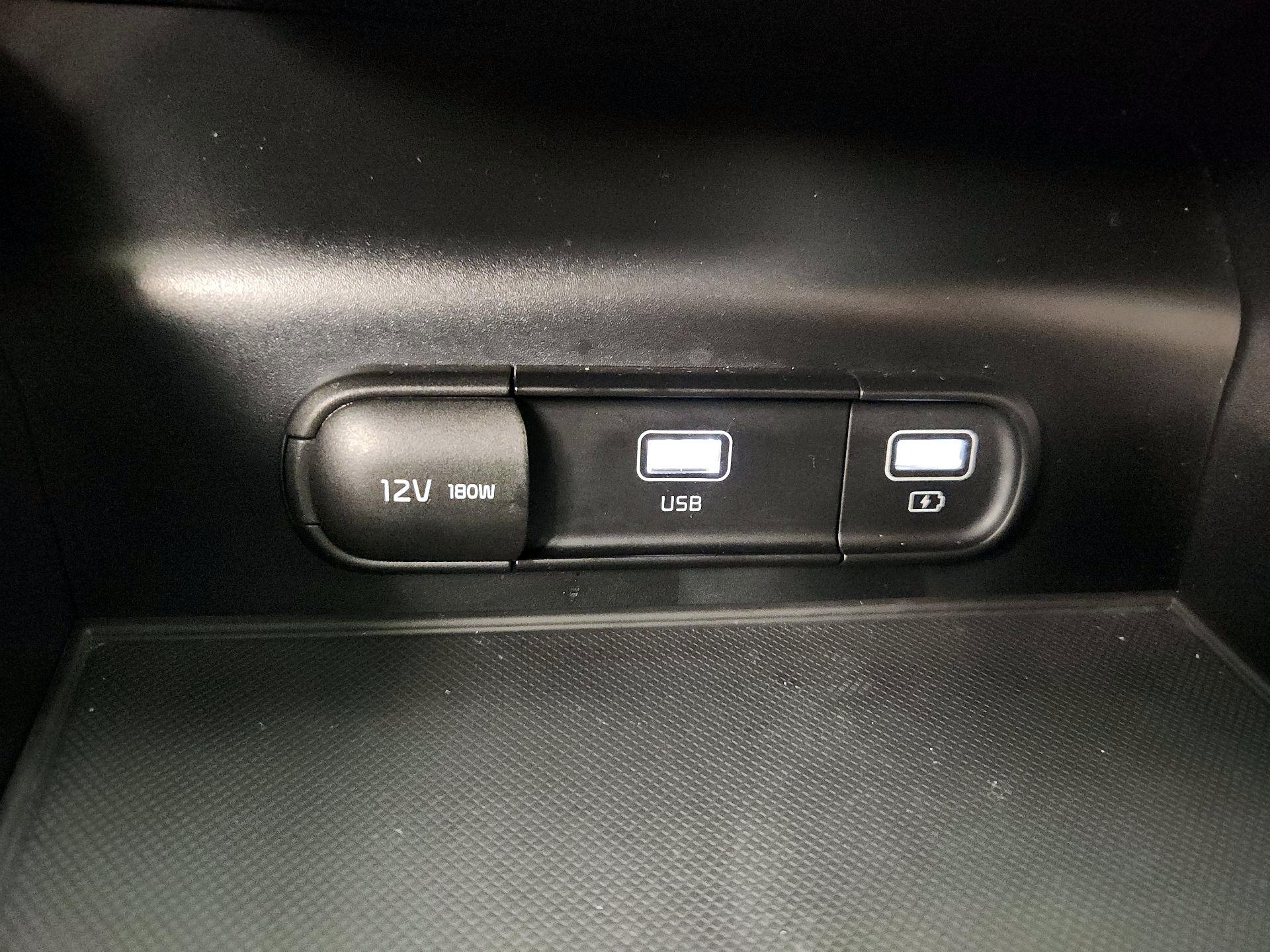 Thumbnail: 2023 Kia K5 - 18