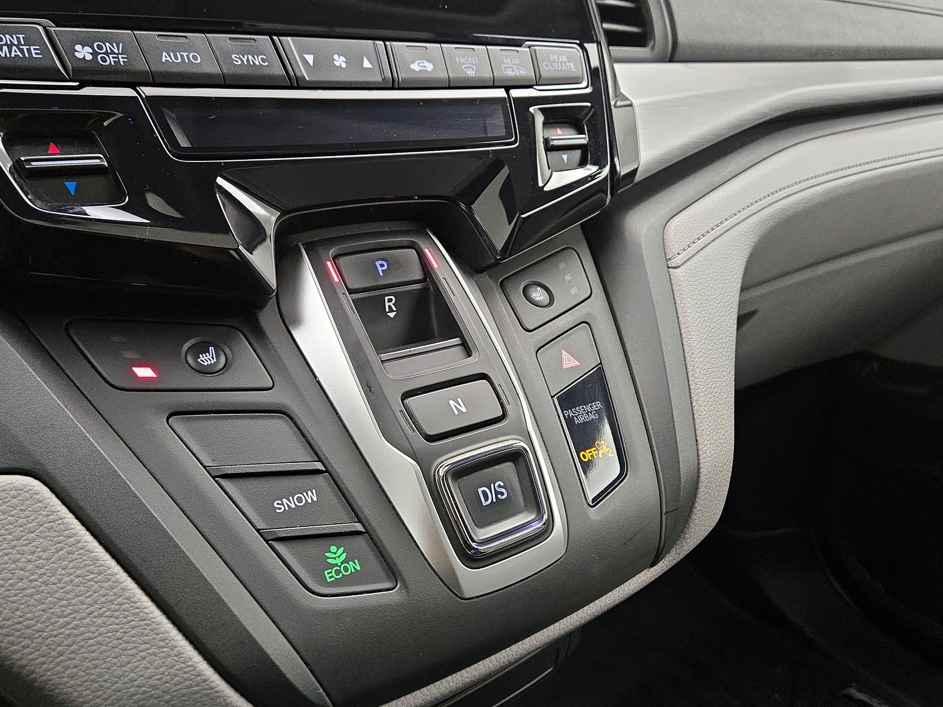 Thumbnail: 2019 Honda Odyssey - 17