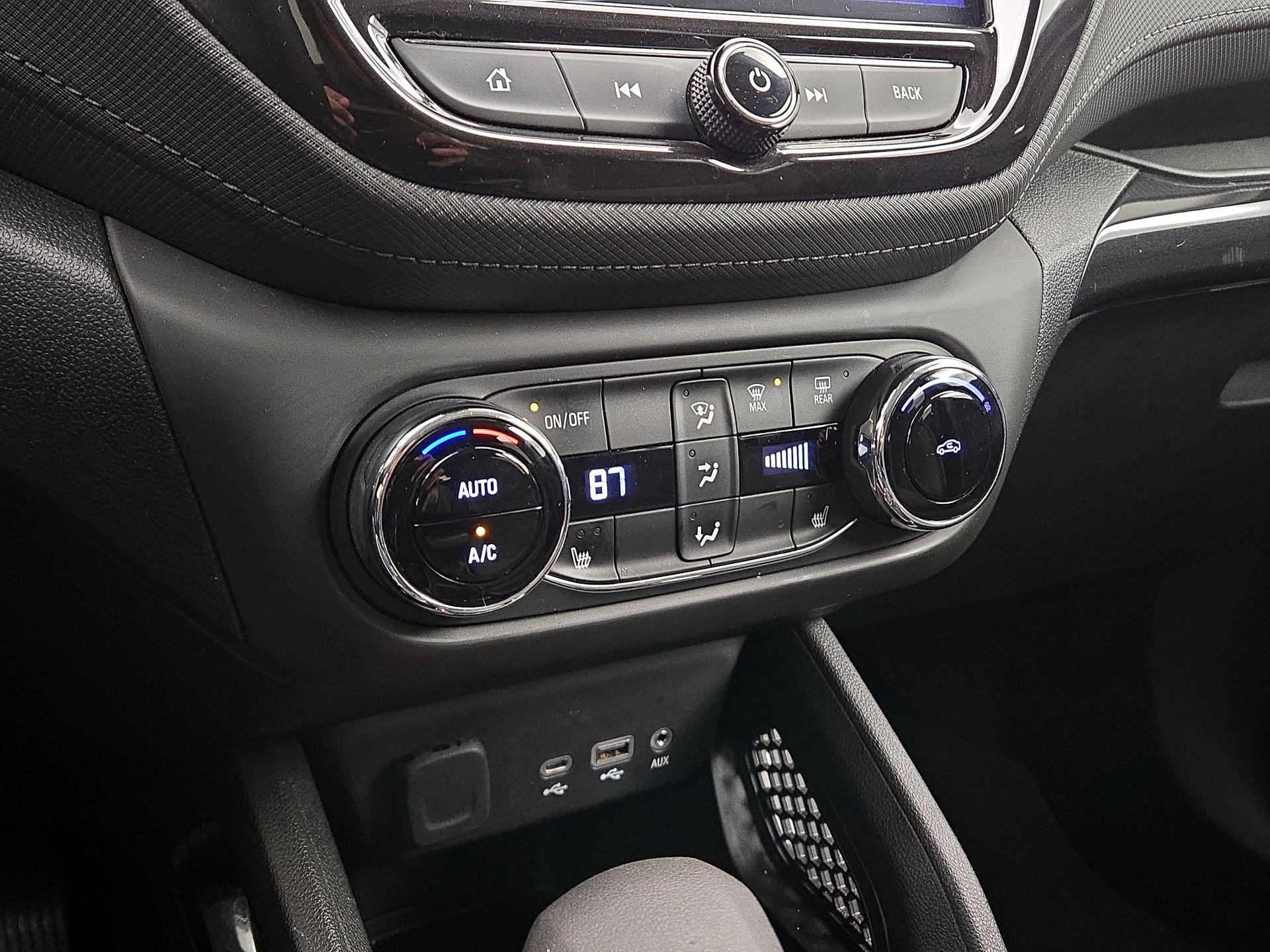 Thumbnail: 2021 Chevrolet TrailBlazer - 16