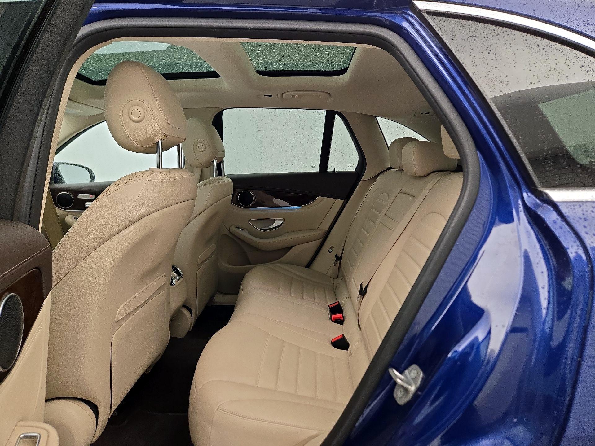 Thumbnail: 2018 Mercedes-Benz GLC - 20