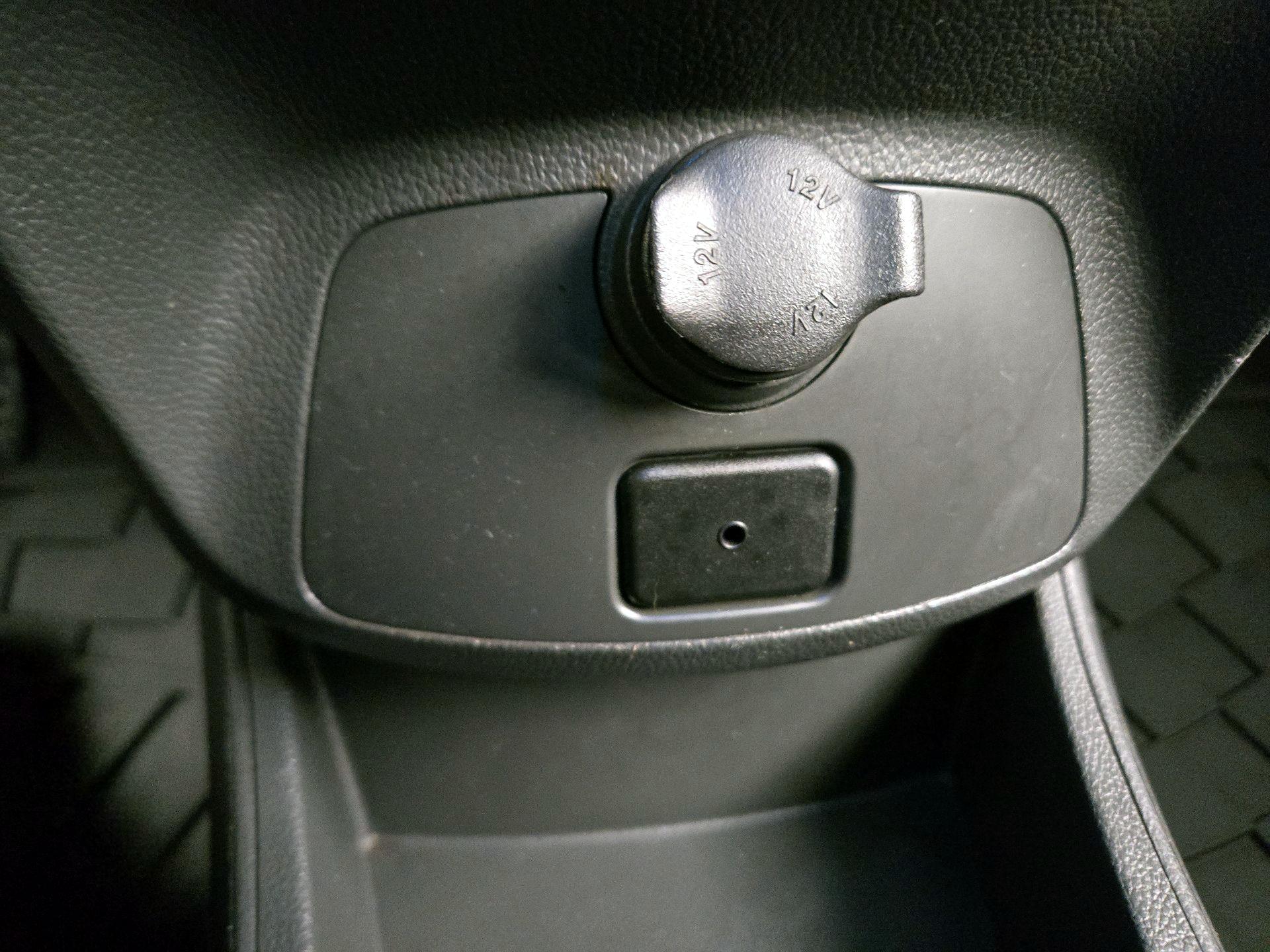 Thumbnail: 2015 Chevrolet Spark - 17