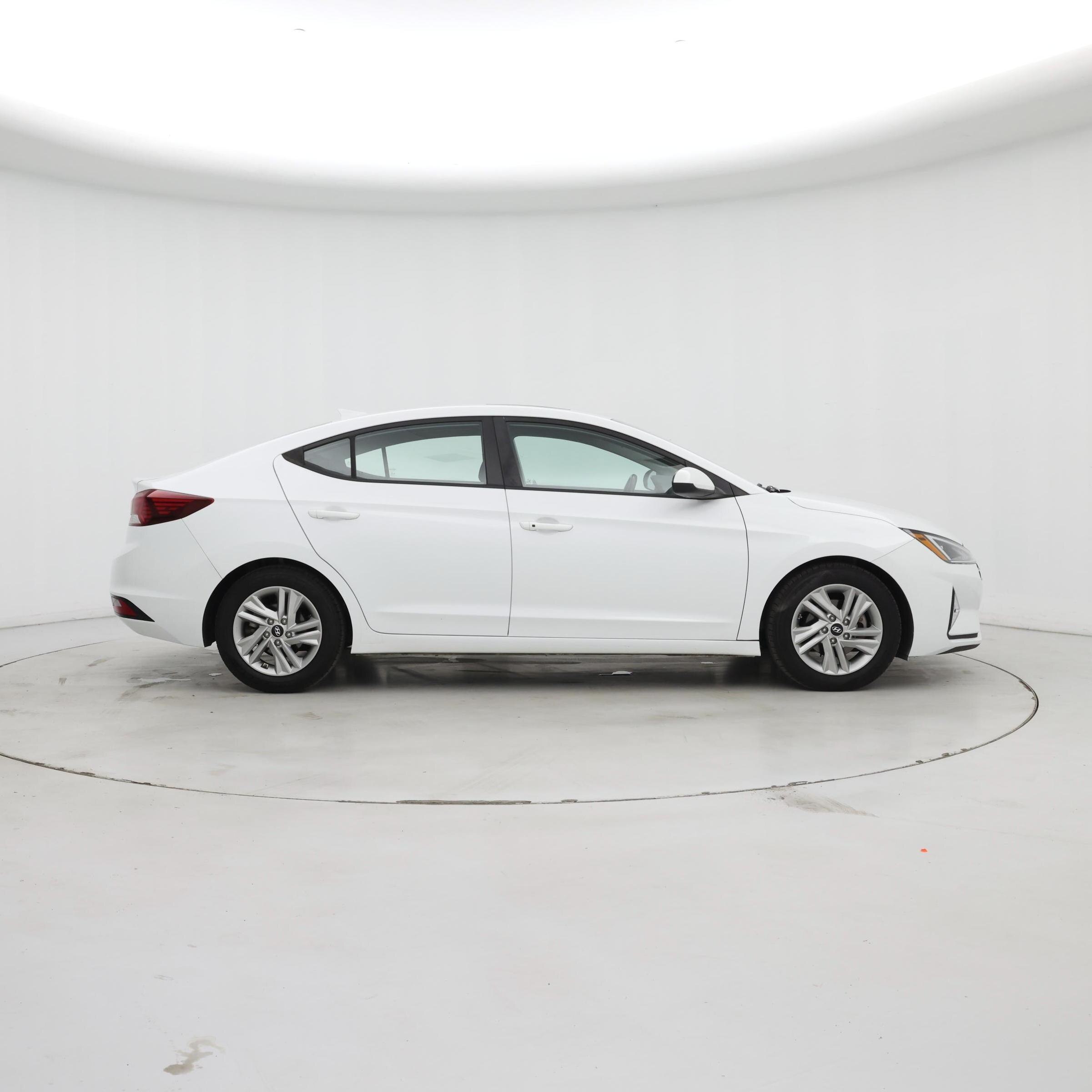 Thumbnail: 2020 Hyundai Elantra - 7