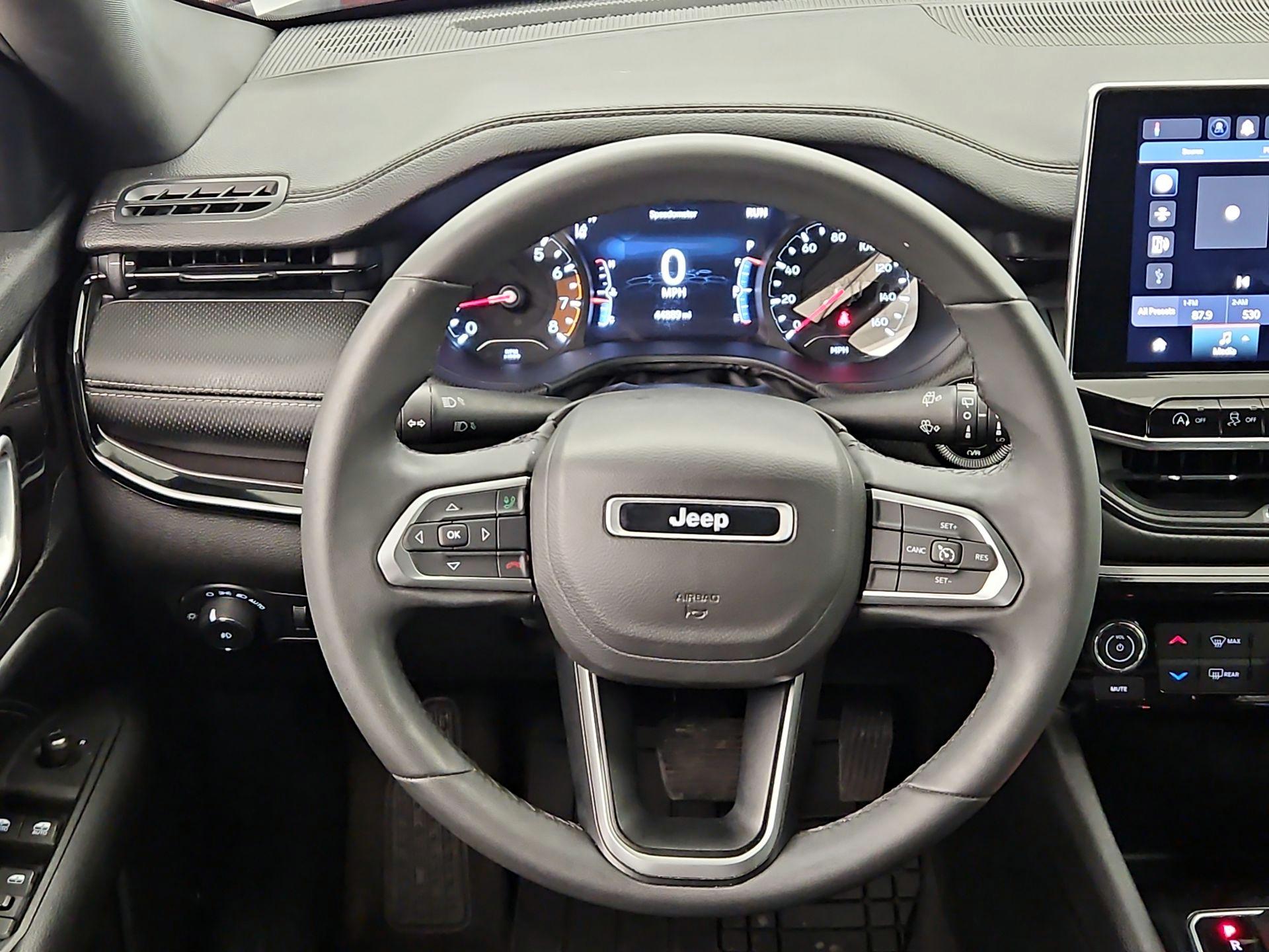 Thumbnail: 2023 Jeep Compass - 10