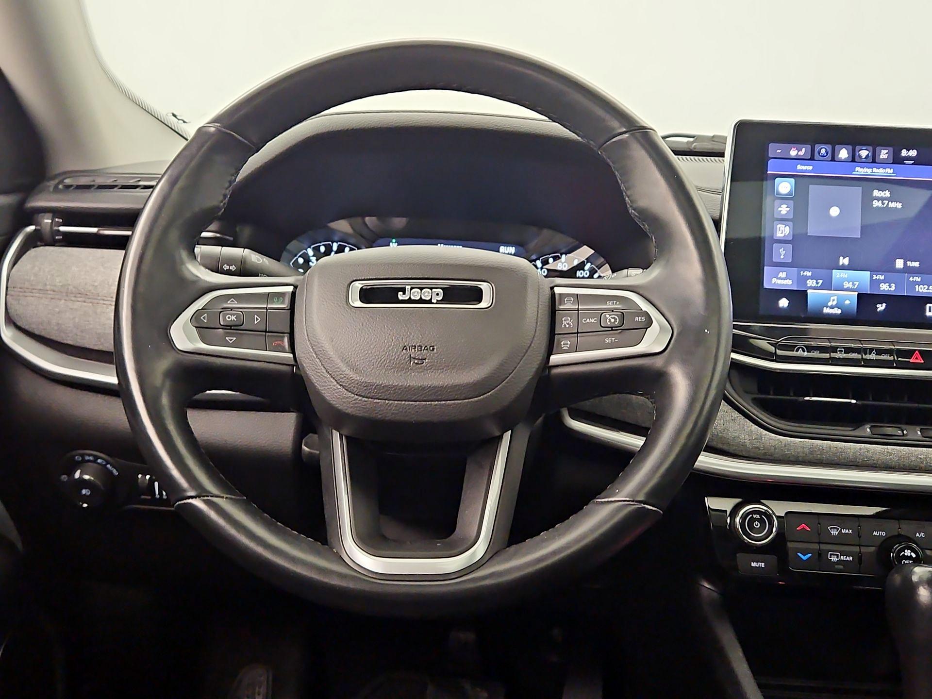 Thumbnail: 2022 Jeep Compass - 10