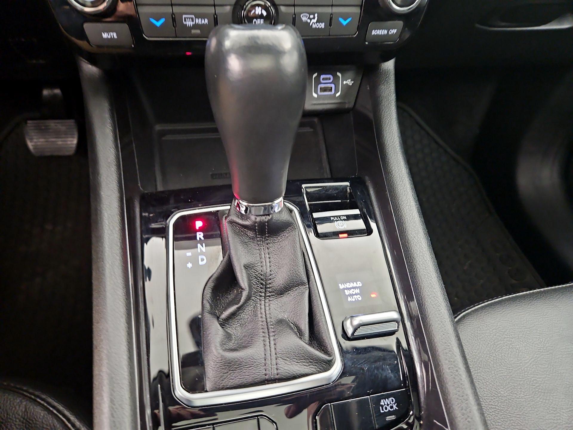 Thumbnail: 2022 Jeep Compass - 17